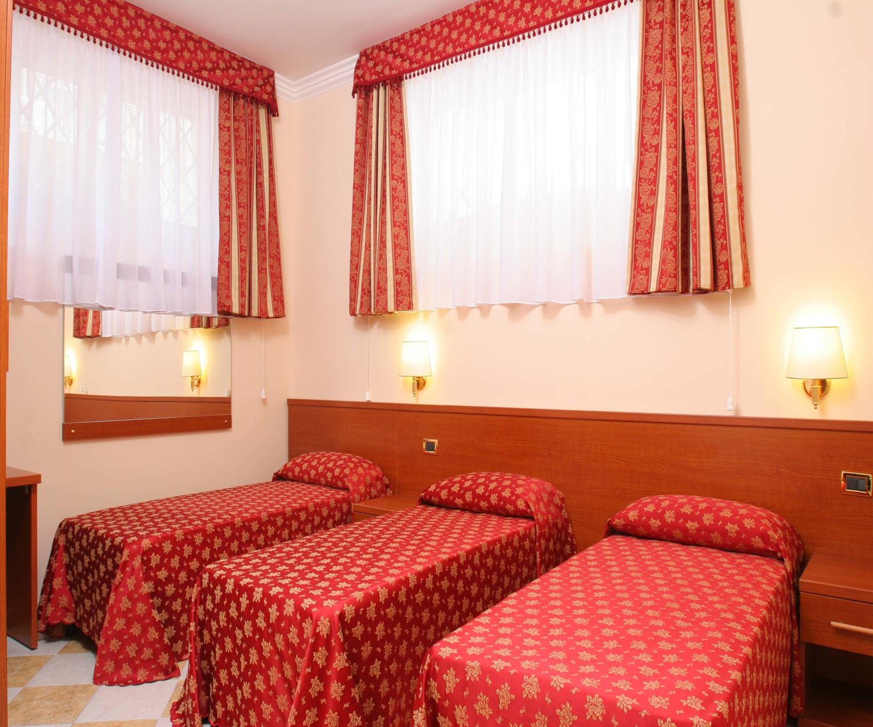 Triple Room photo 3