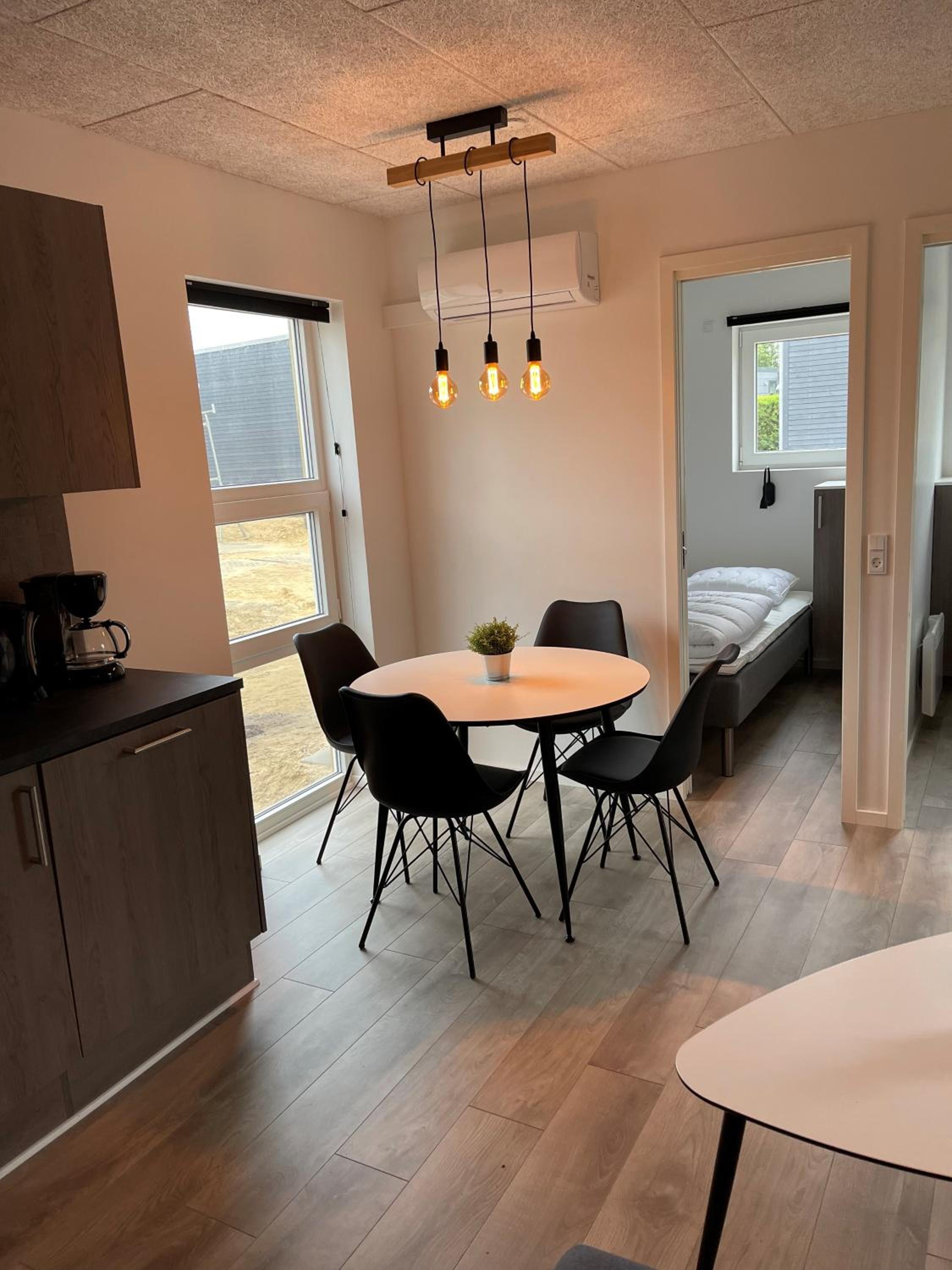 Three-Bedroom House (Private Jacuzzi for DKK 200) photo 3