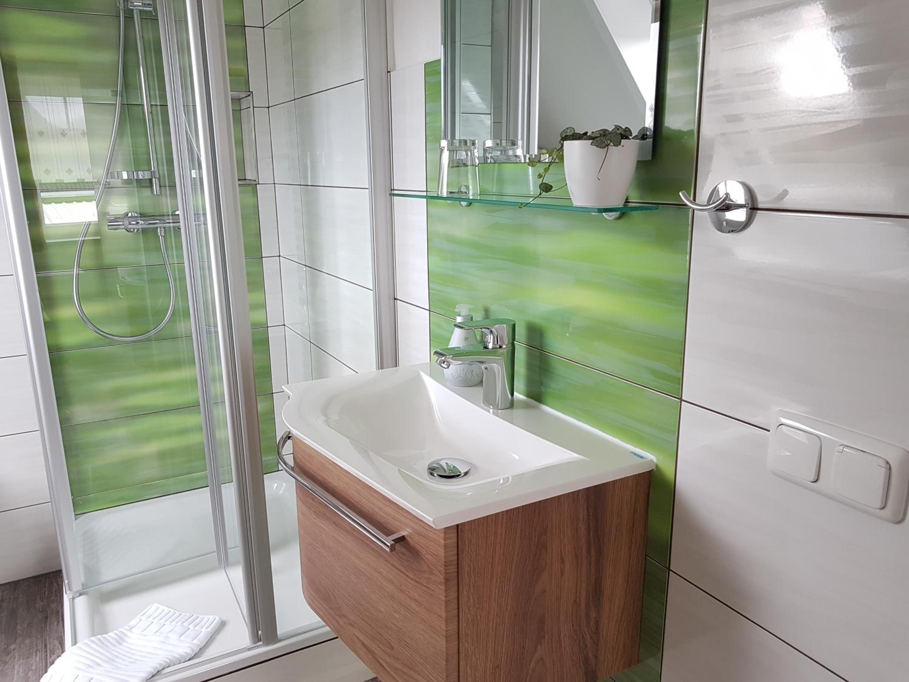 Single Room with Bathroom photo 3