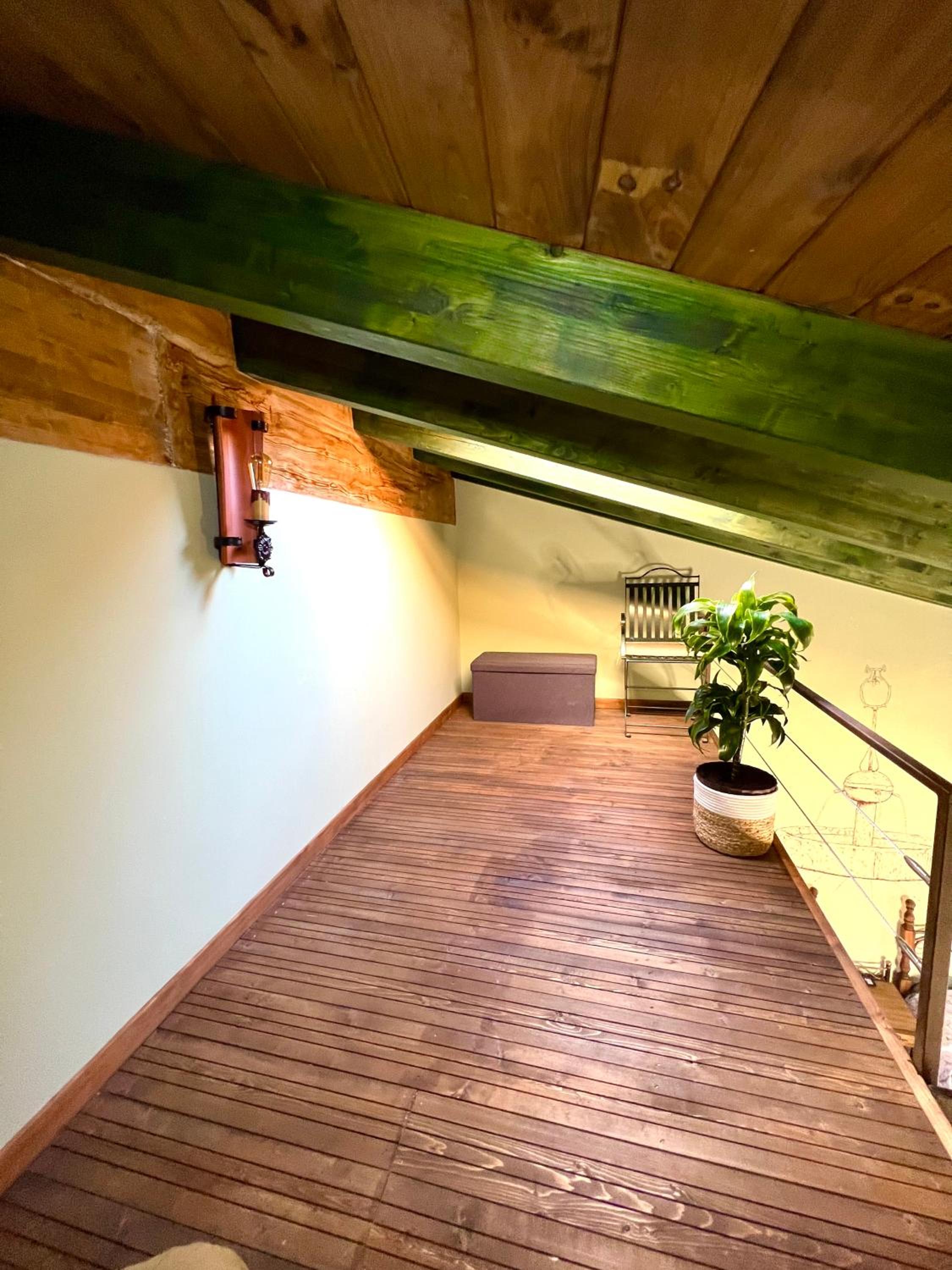Triple Room with Private Bathroom photo 2