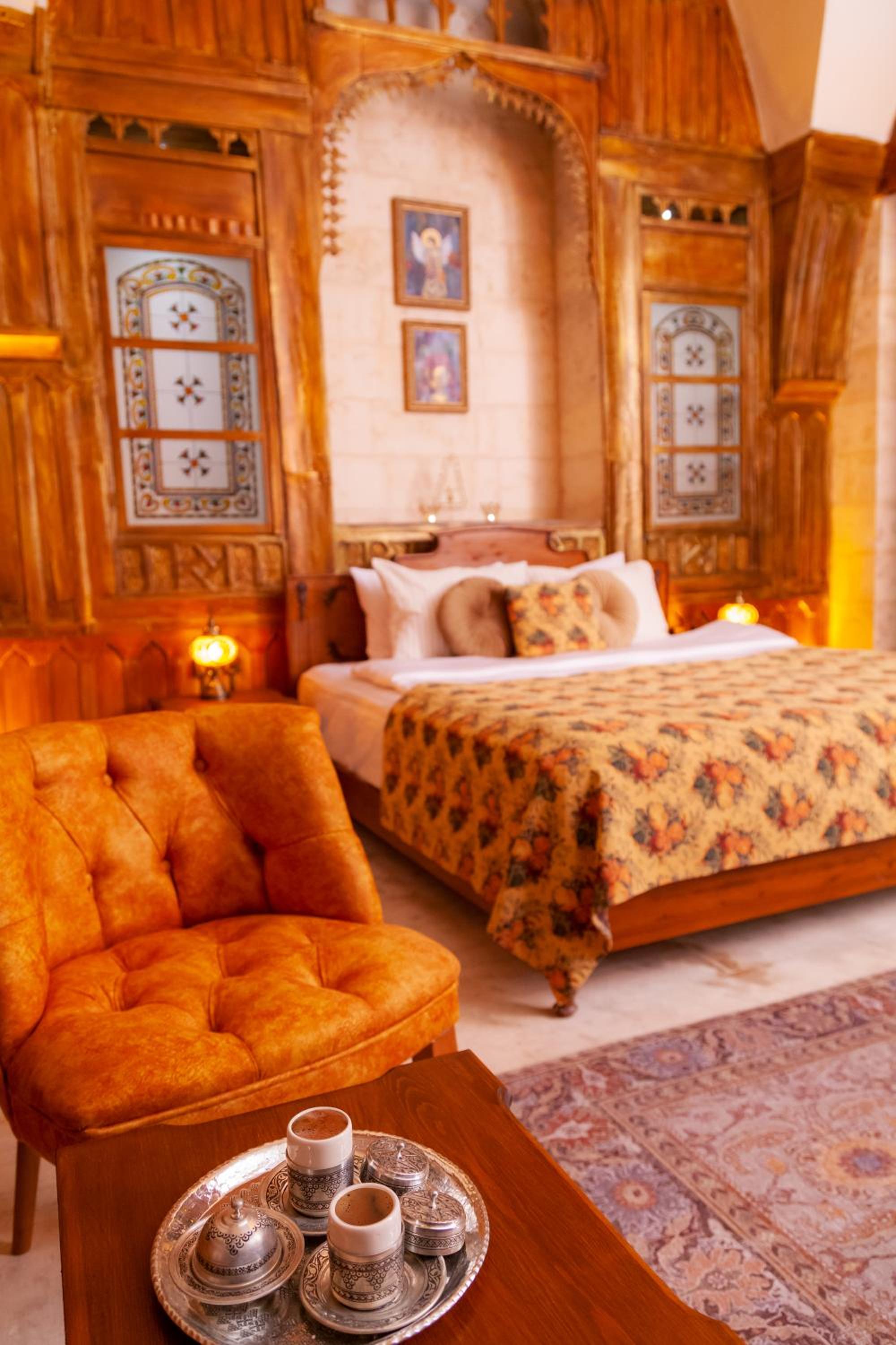 Deluxe Room - Photo 7