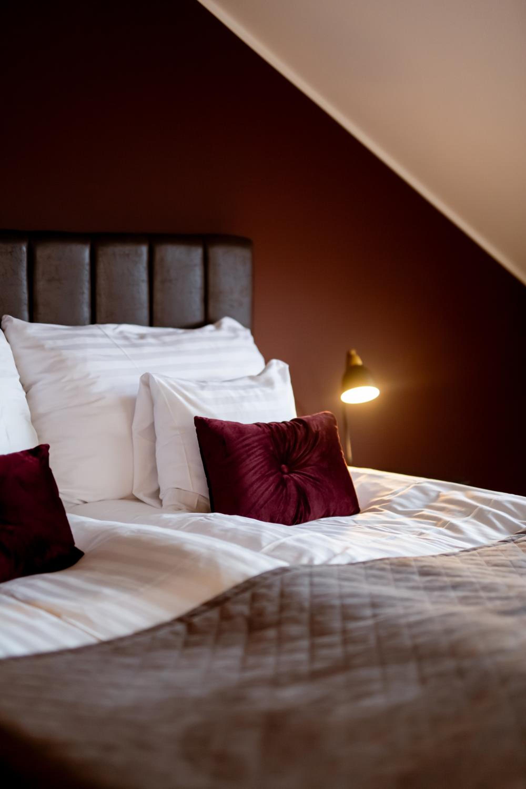 Superior Double or Twin Room - Photo 1