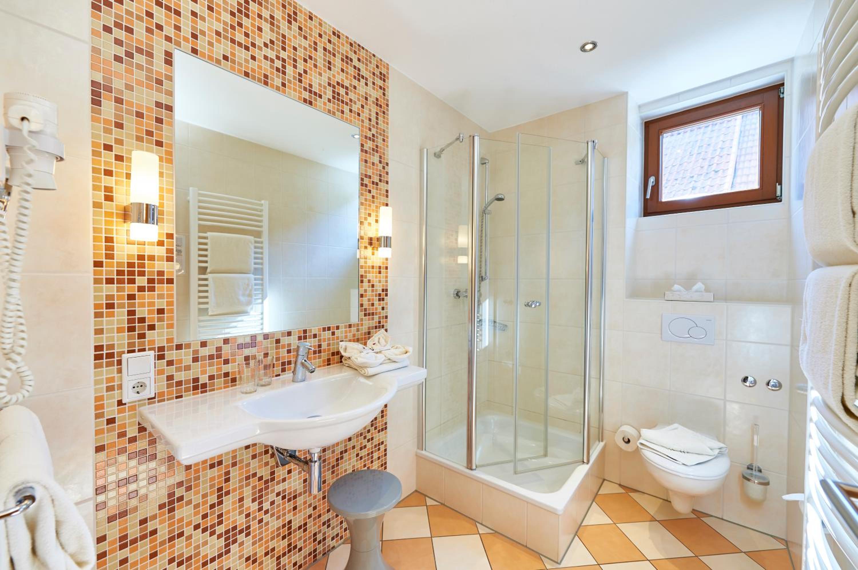 Standard Double Room - Photo 3