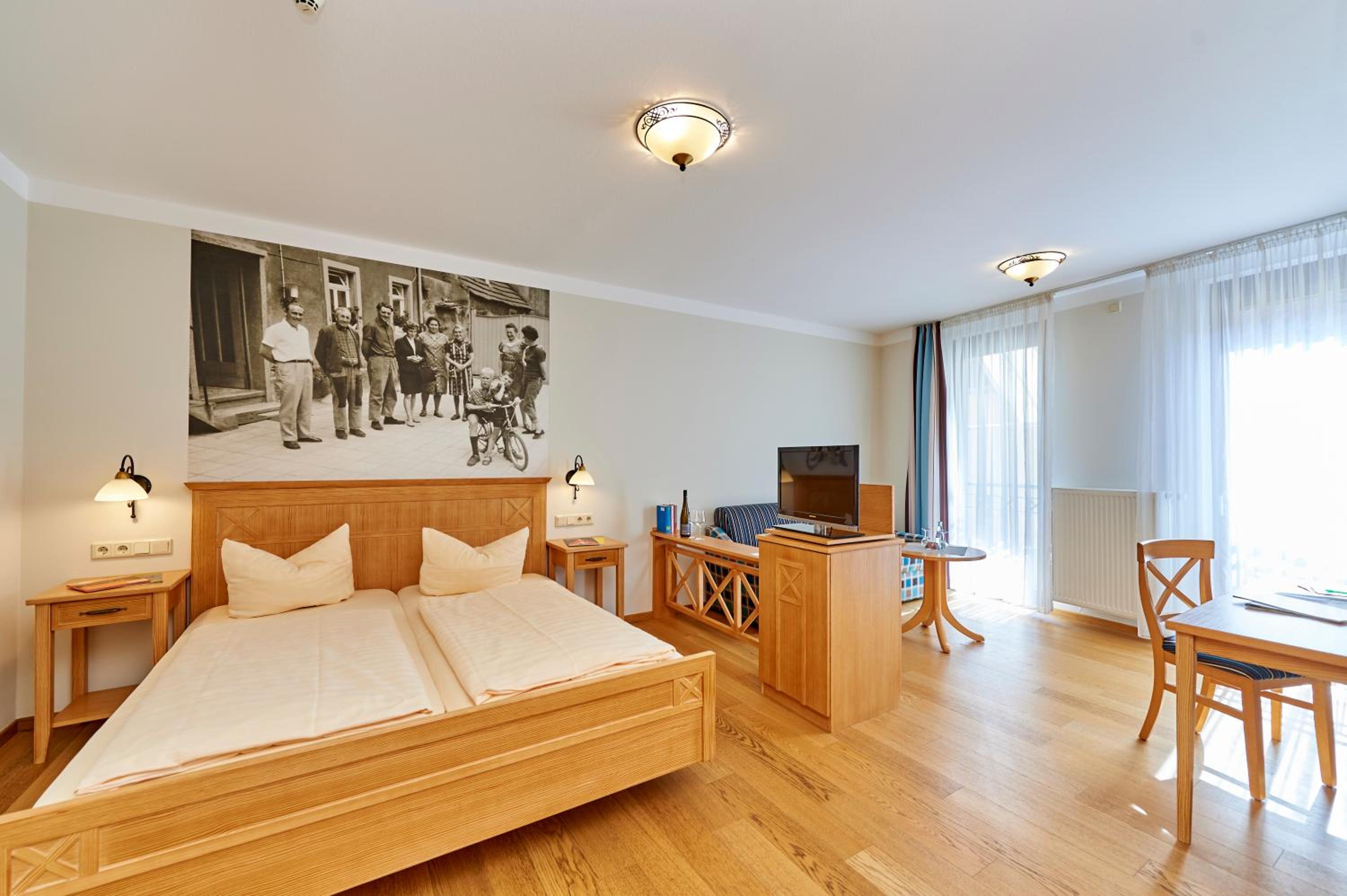 Standard Double Room - Photo 1