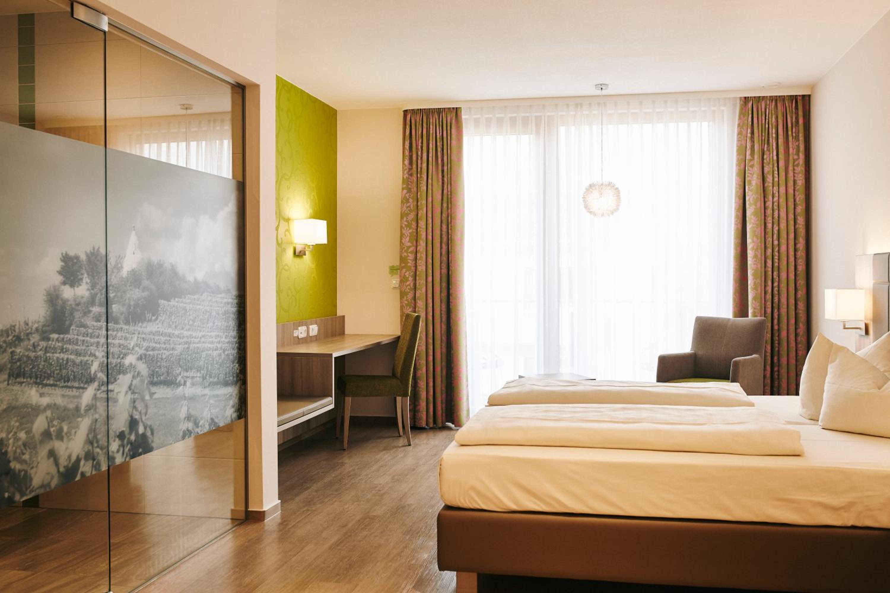 Deluxe Double Room - Photo 1