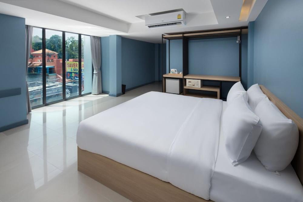 Deluxe Double Room - Photo 1