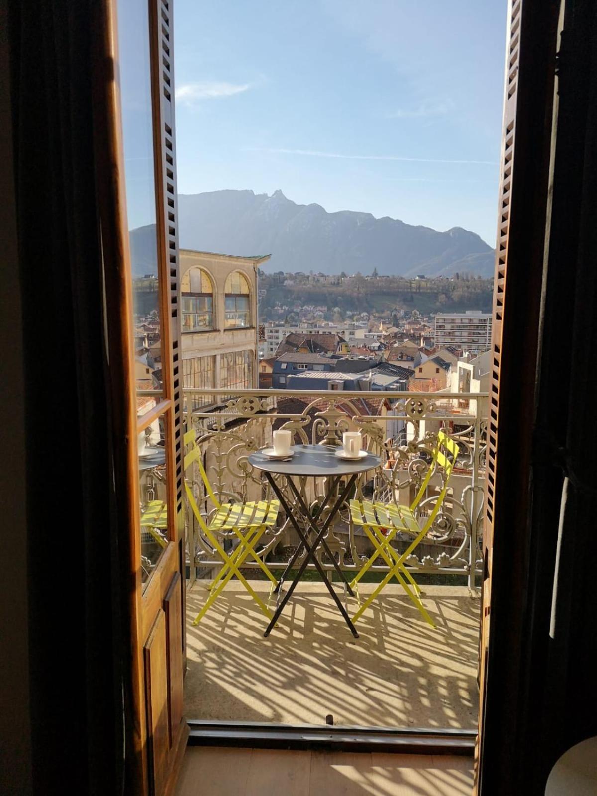 Studio with Balcony