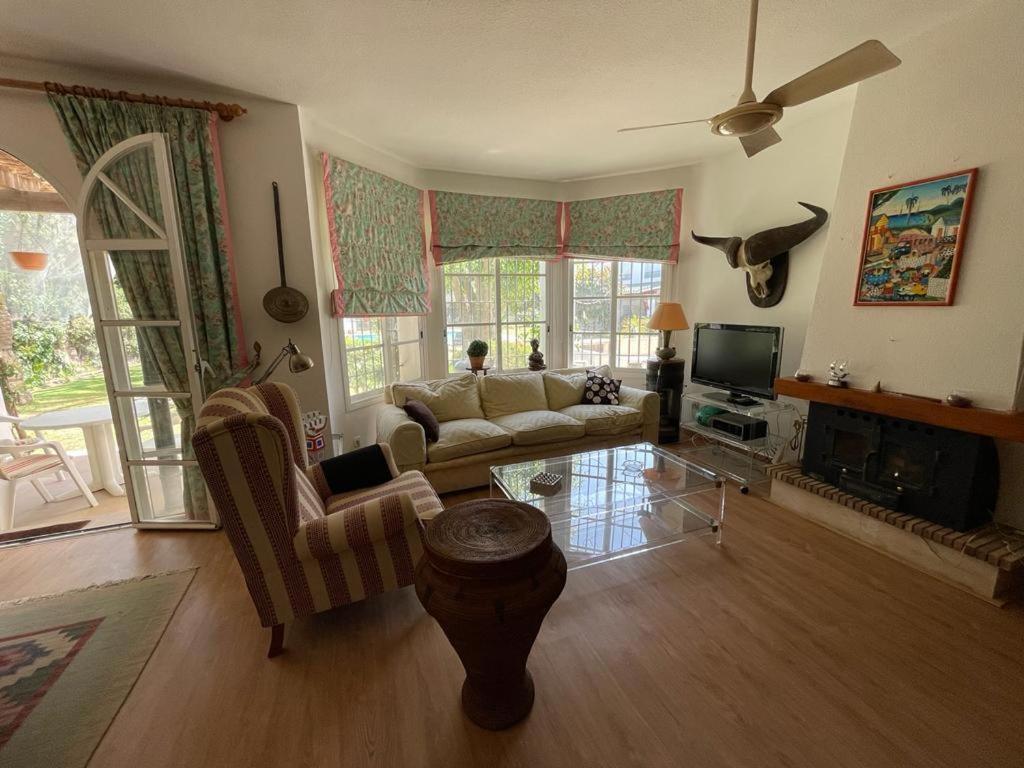 Casa de tres habitaciones