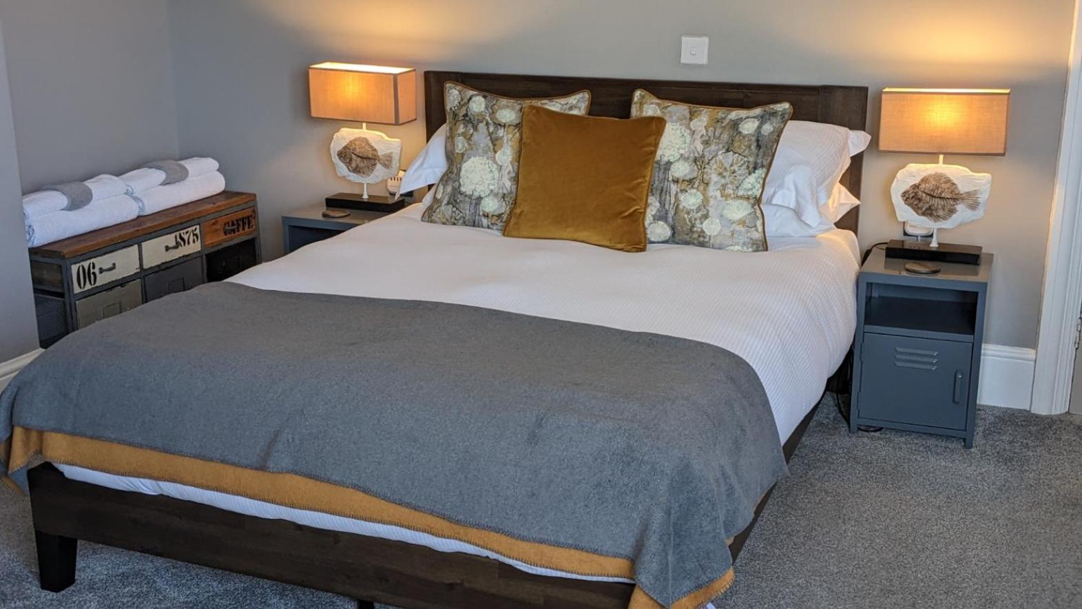 Deluxe King Room