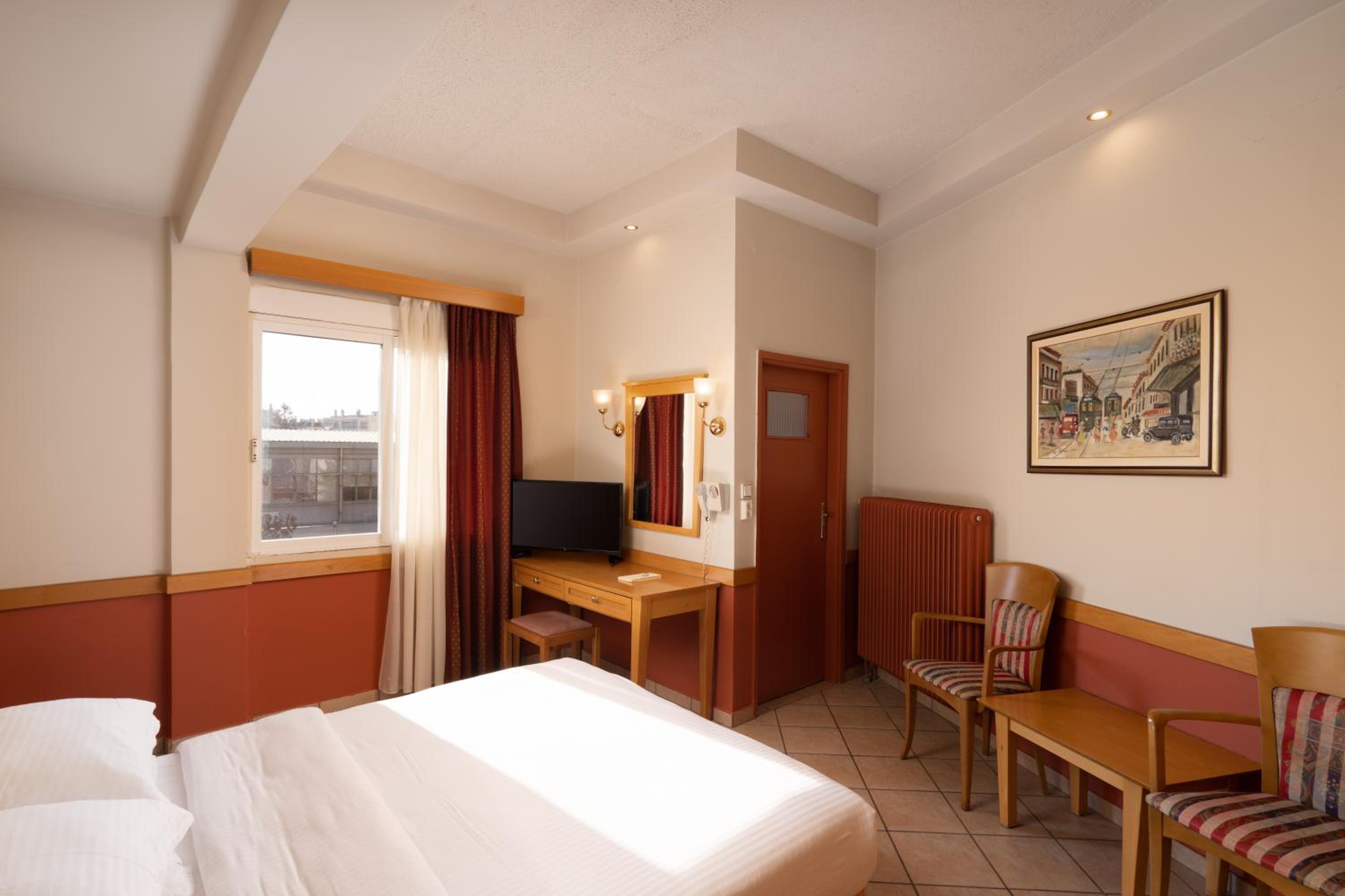 Double Room - Photo 5