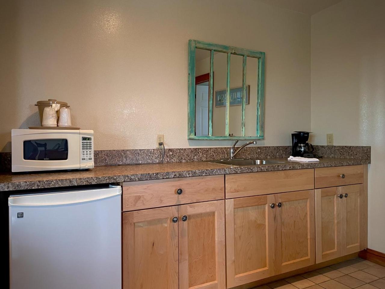 Deluxe Junior Suite - Photo 4