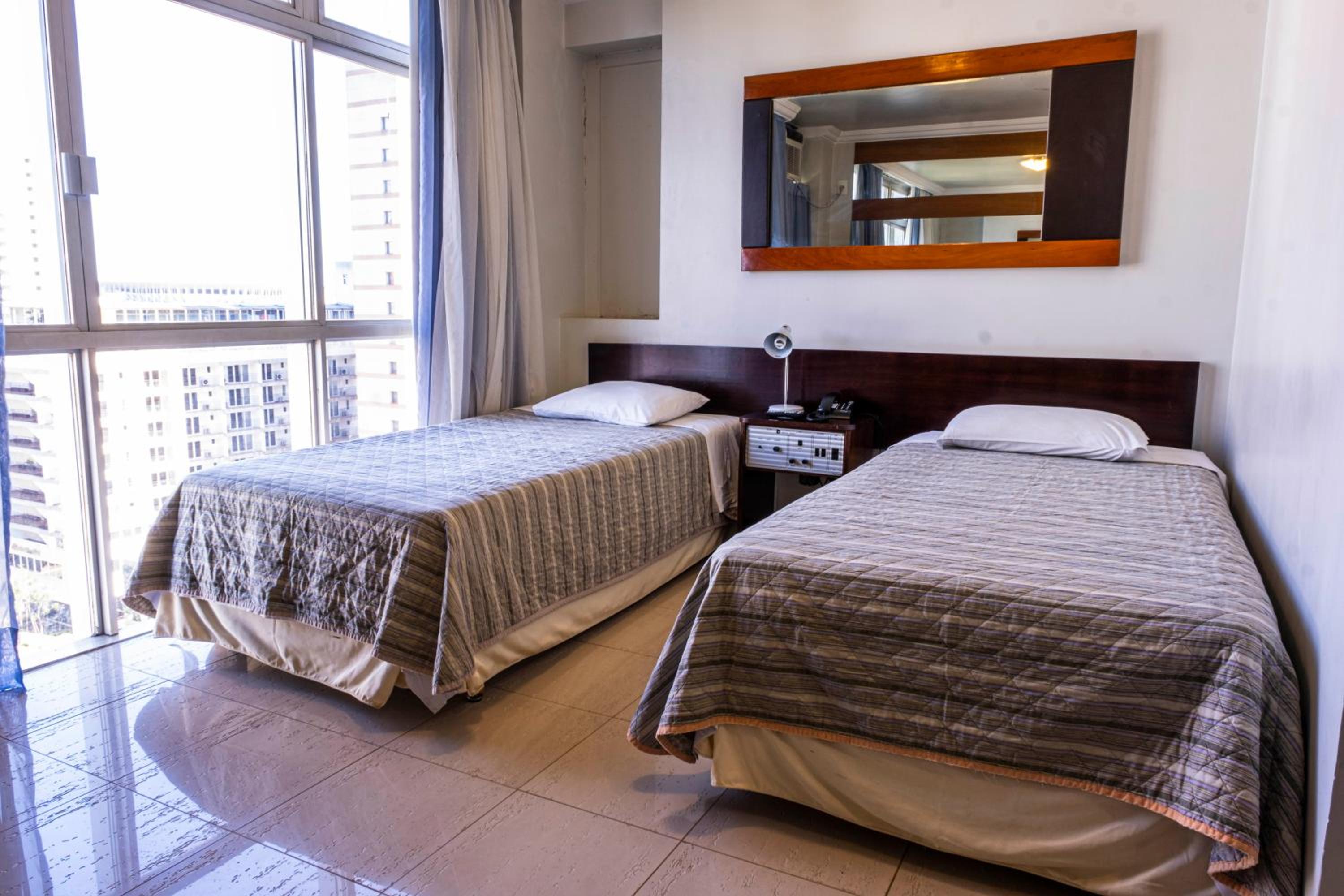 Twin Room - Disability Access photo 1