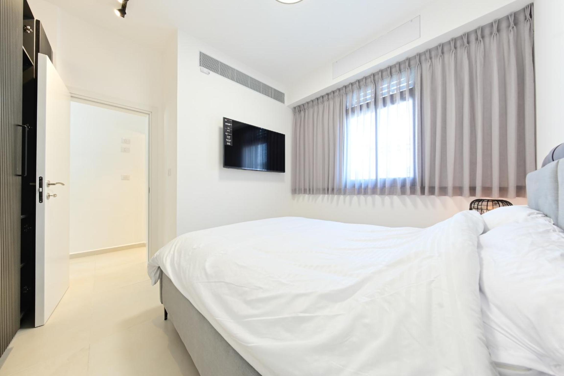 Villa photo 1