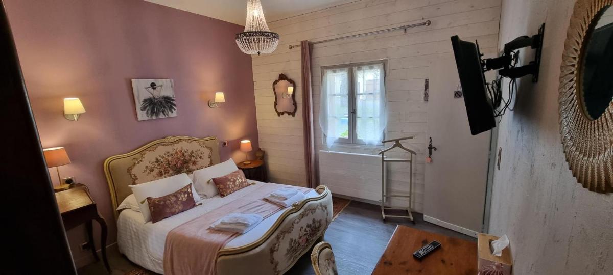 Small Double Room photo 3