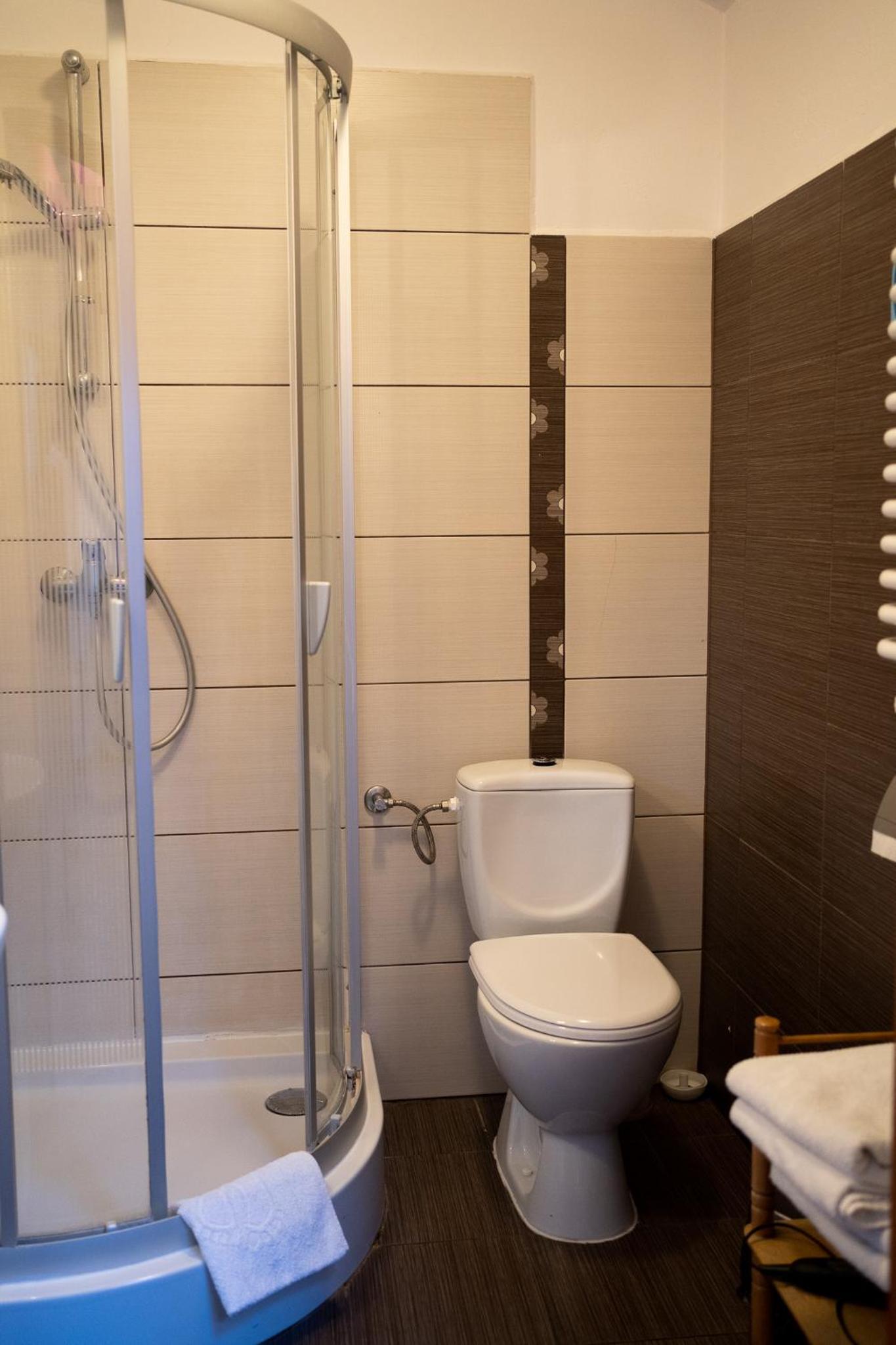 Two-Bedroom Apartment (3 Adults) - Photo 12