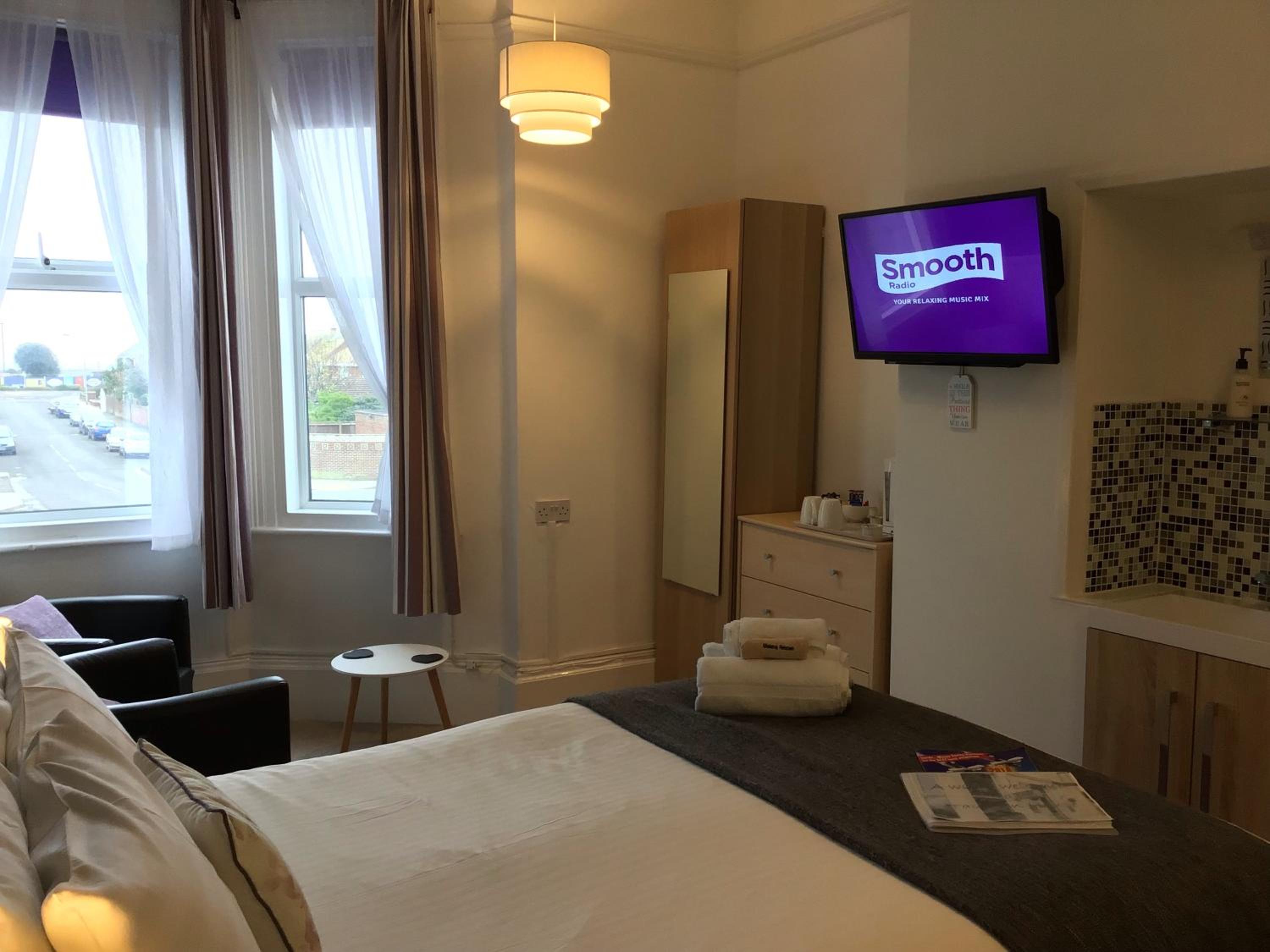 Superior Double Room with Sea View - Photo 5