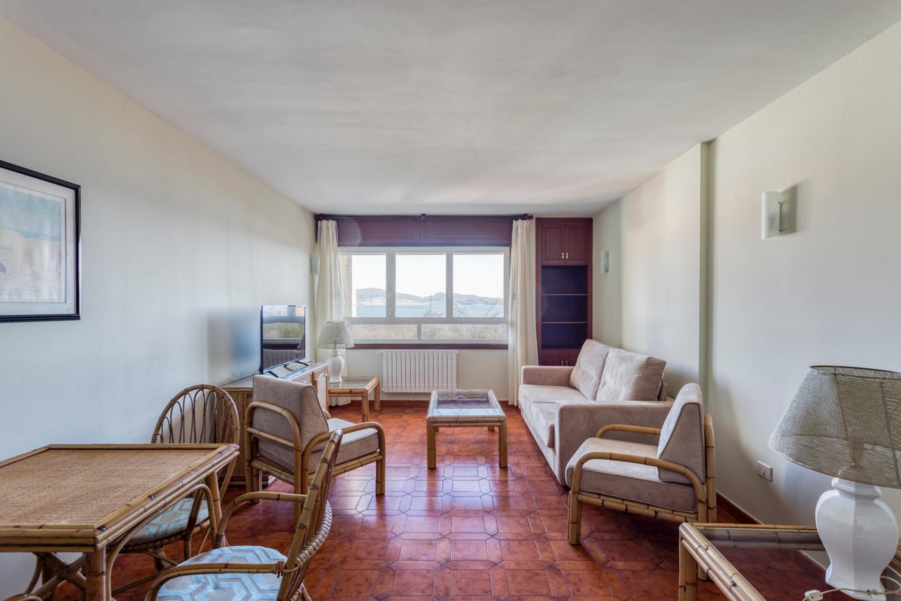 Apartment with Sea View photo 2