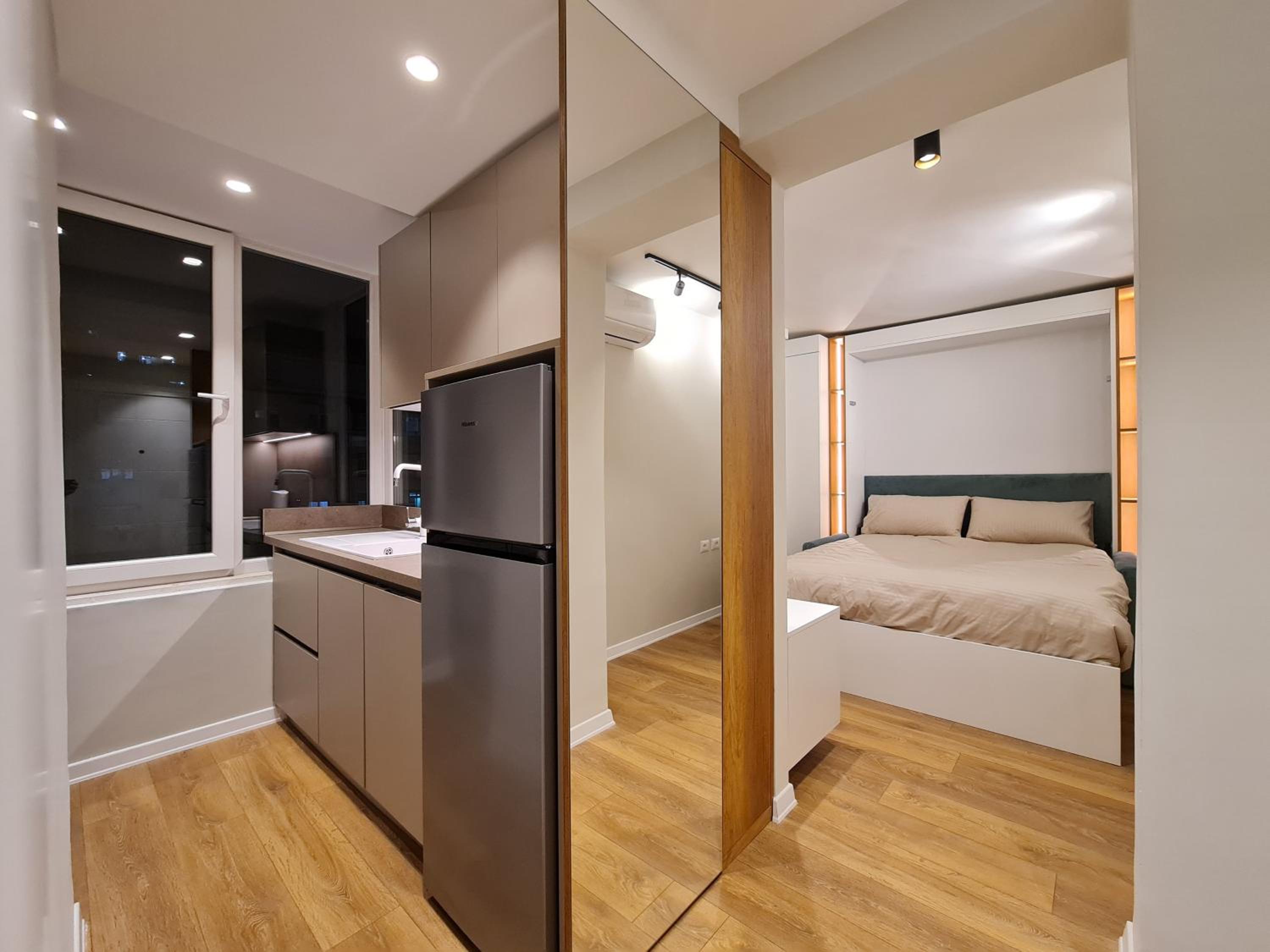 One-Bedroom Apartment