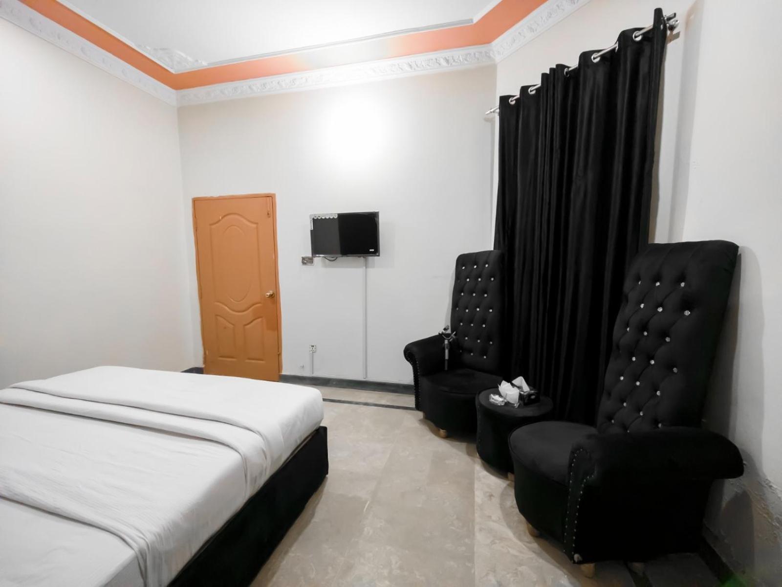 Executive Suite photo 3