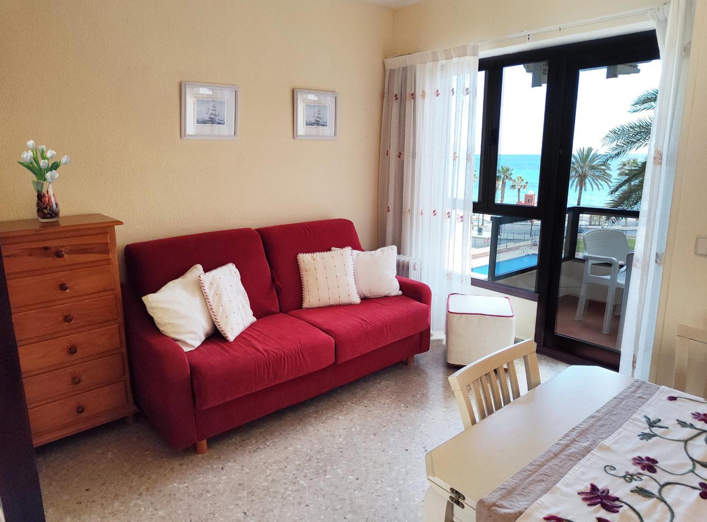 Studio Apartment with Sea View