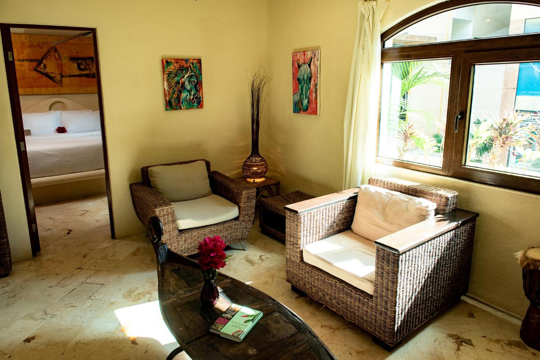 One-Bedroom Apartment - Photo 10