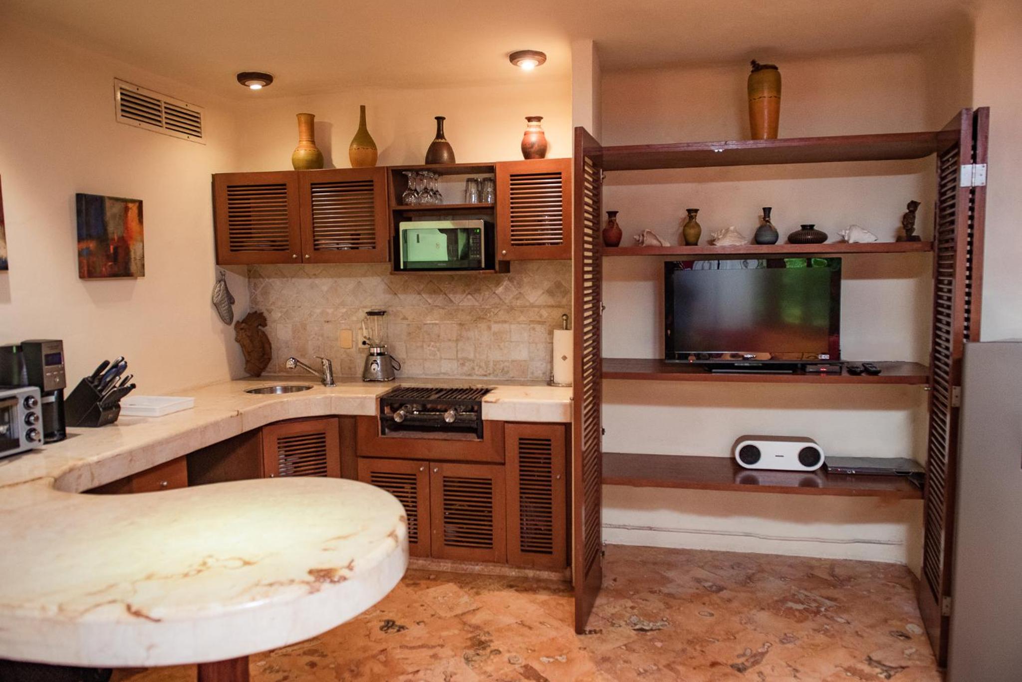 One-Bedroom Apartment - Photo 16