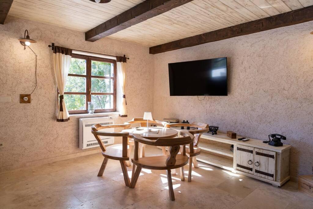 Deluxe Villa photo 2
