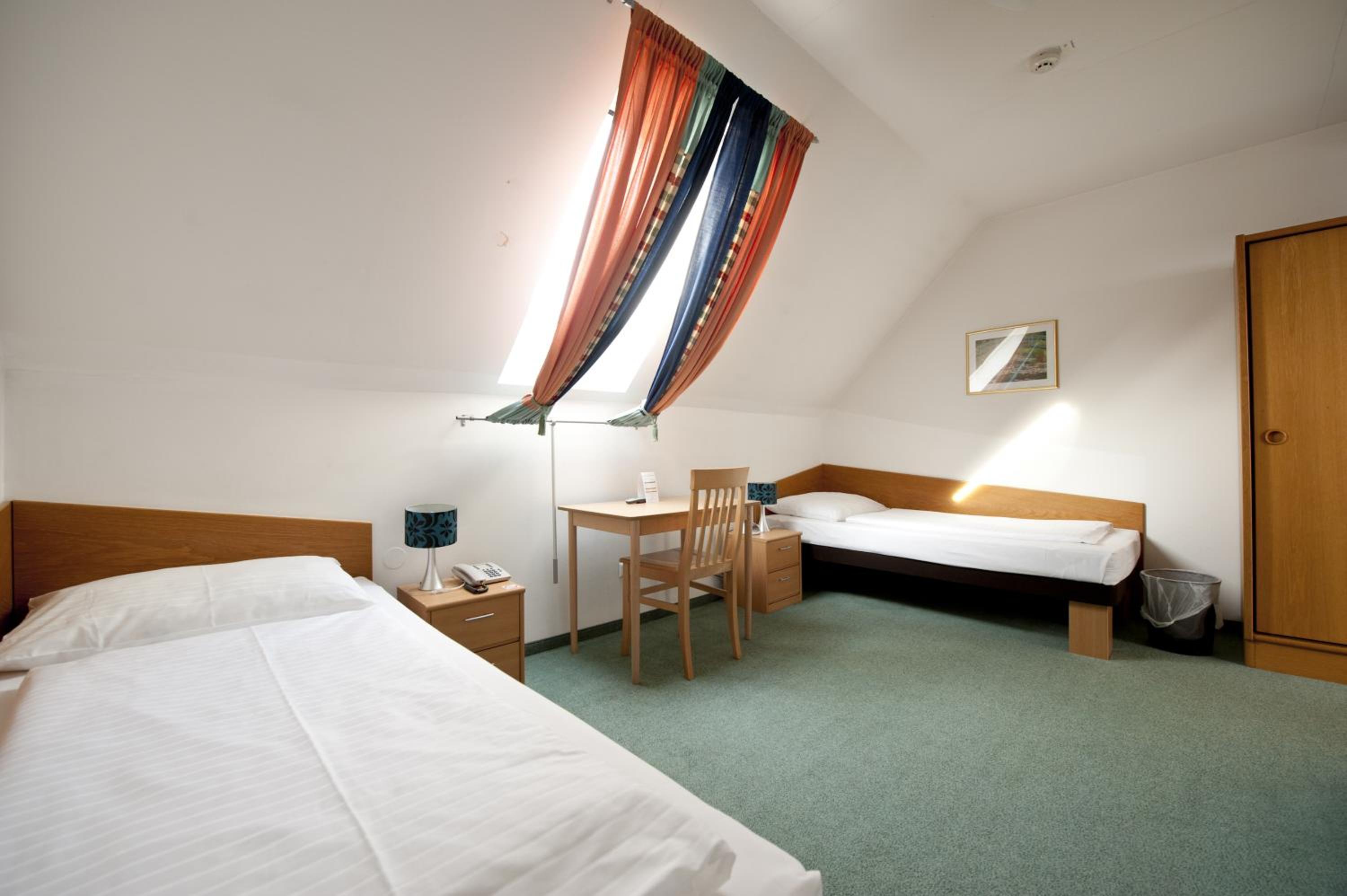 Economy Double Room - Attic photo 1
