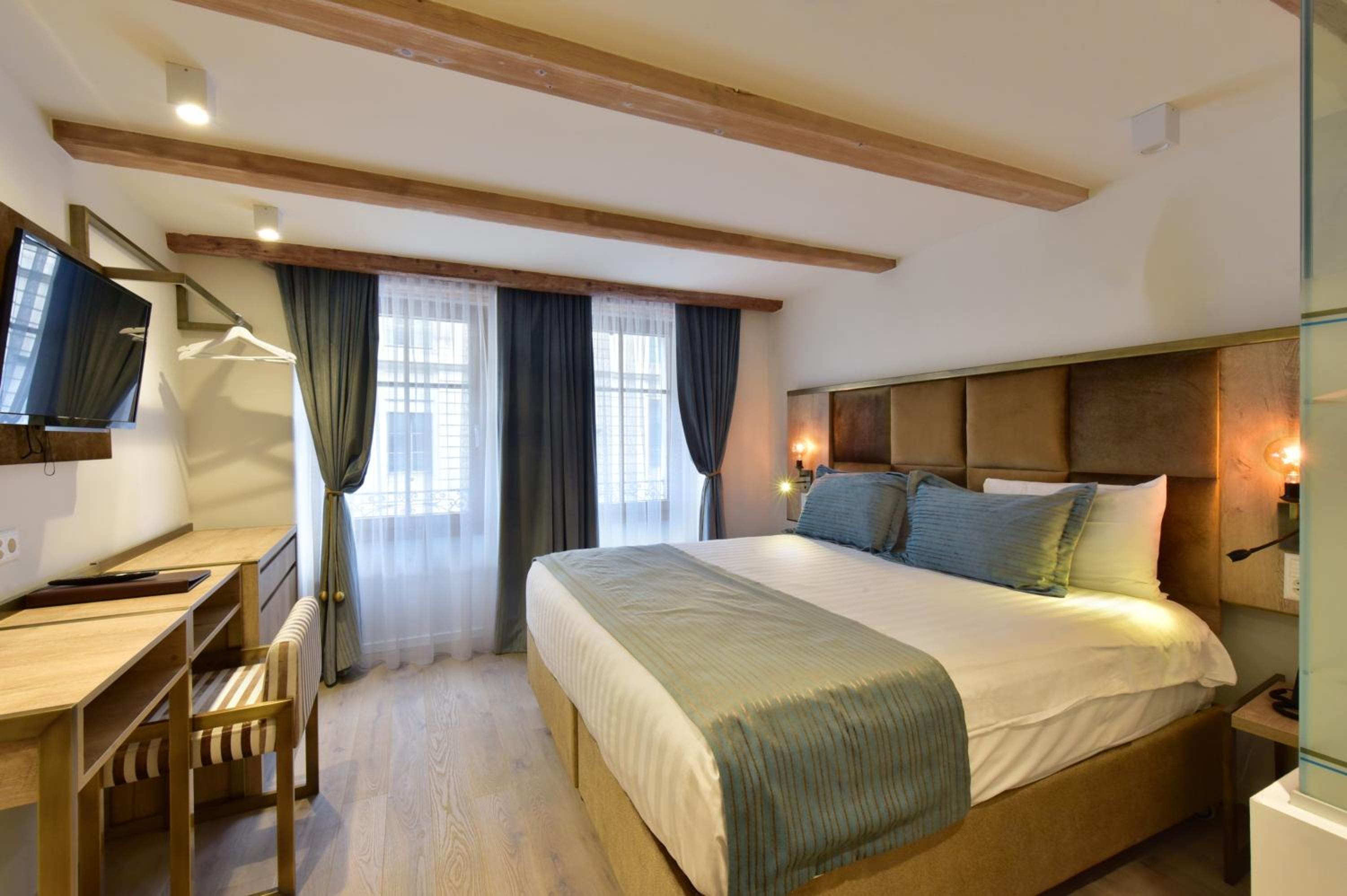 Deluxe Double Room photo 1