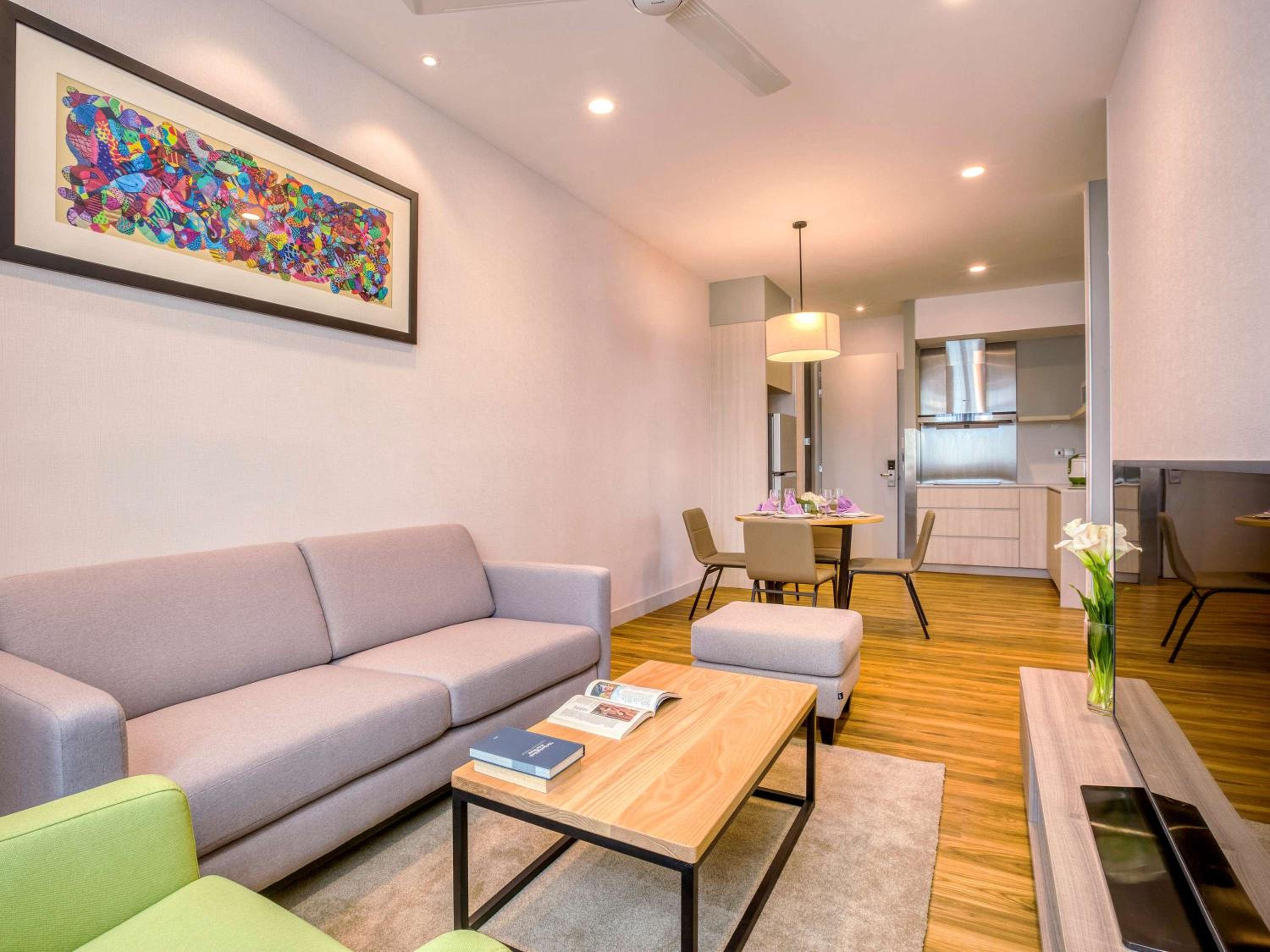 One-Bedroom Apartment - Photo 6