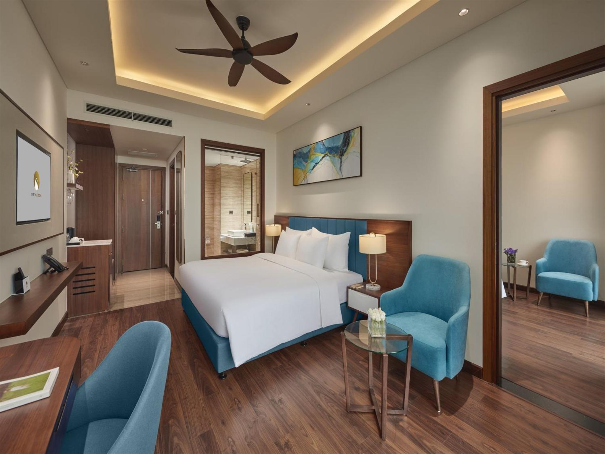 Connecting Room with Ocean View Balcony