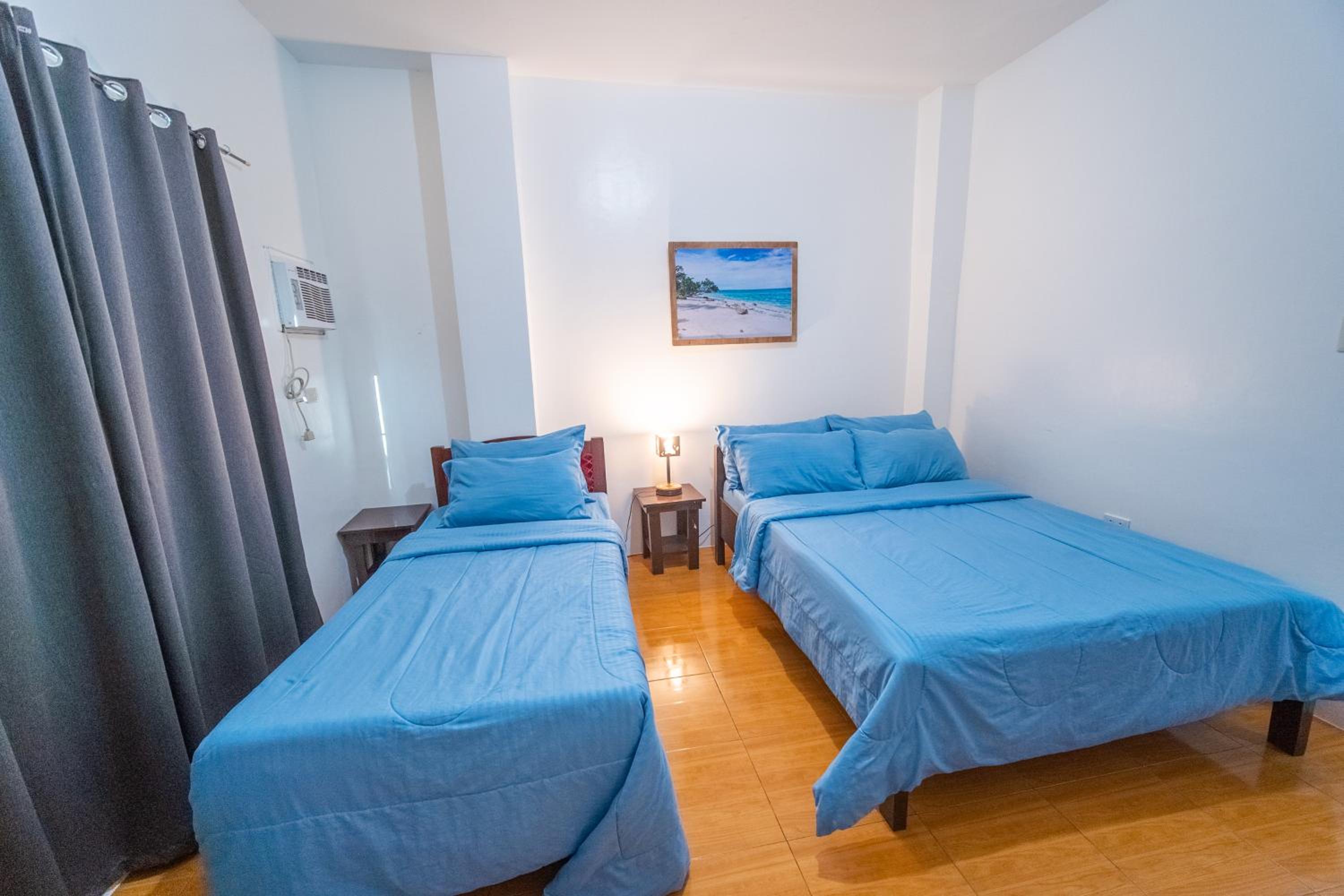 Apartment with Garden View - Photo 8