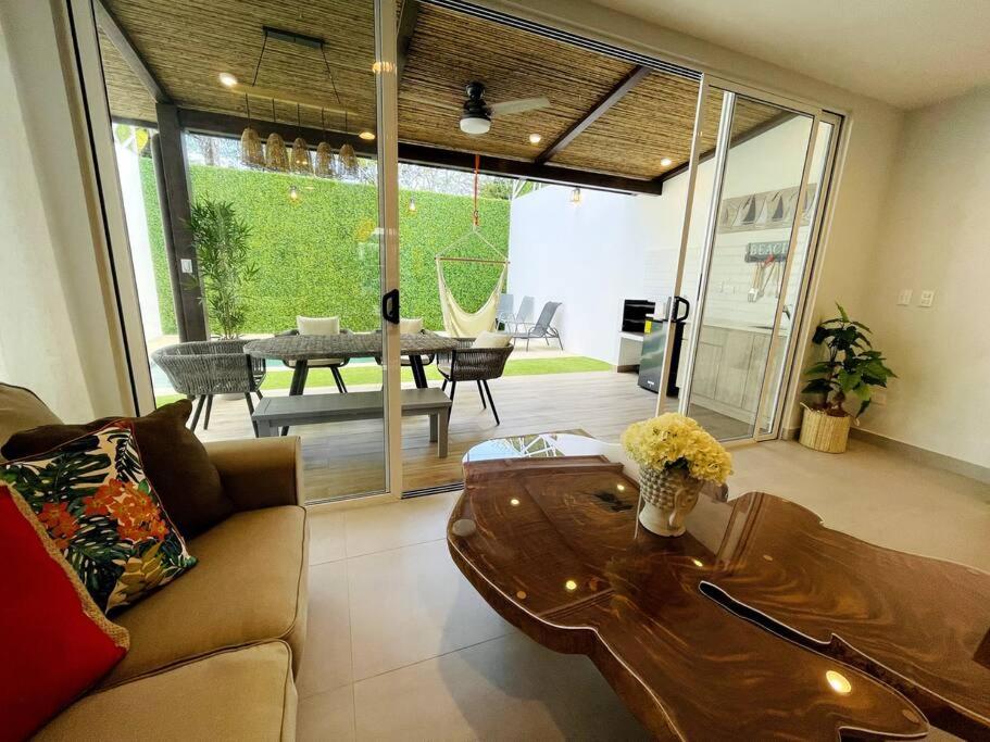 Three-Bedroom House photo 2