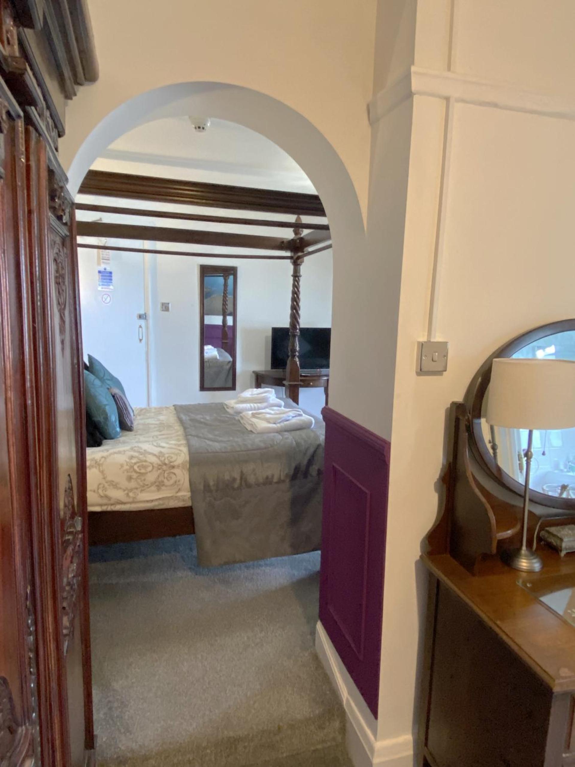 Superior Suite with Sea View - Photo 5