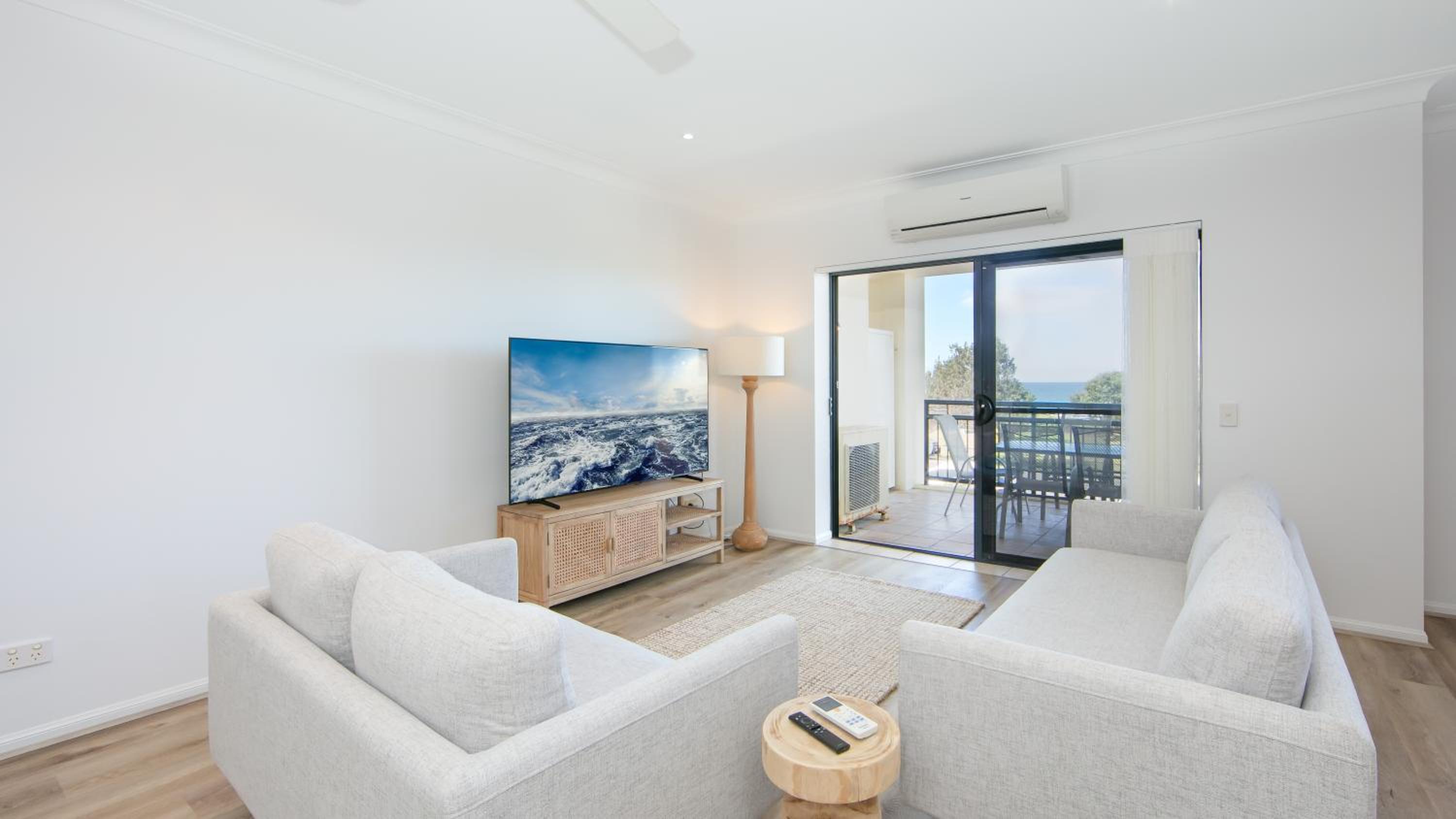 Two-Bedroom Ocean Front Apartment 1st Floor