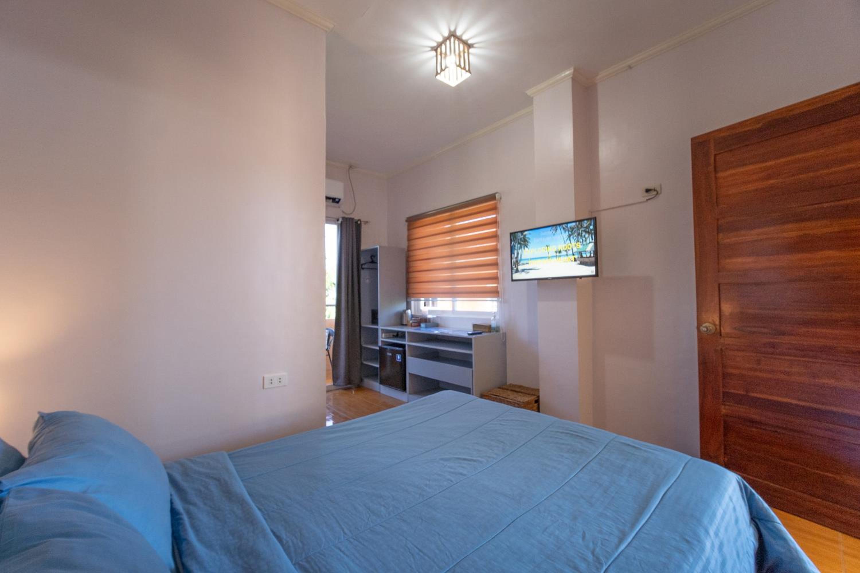 Double Room with Garden View - Photo 6