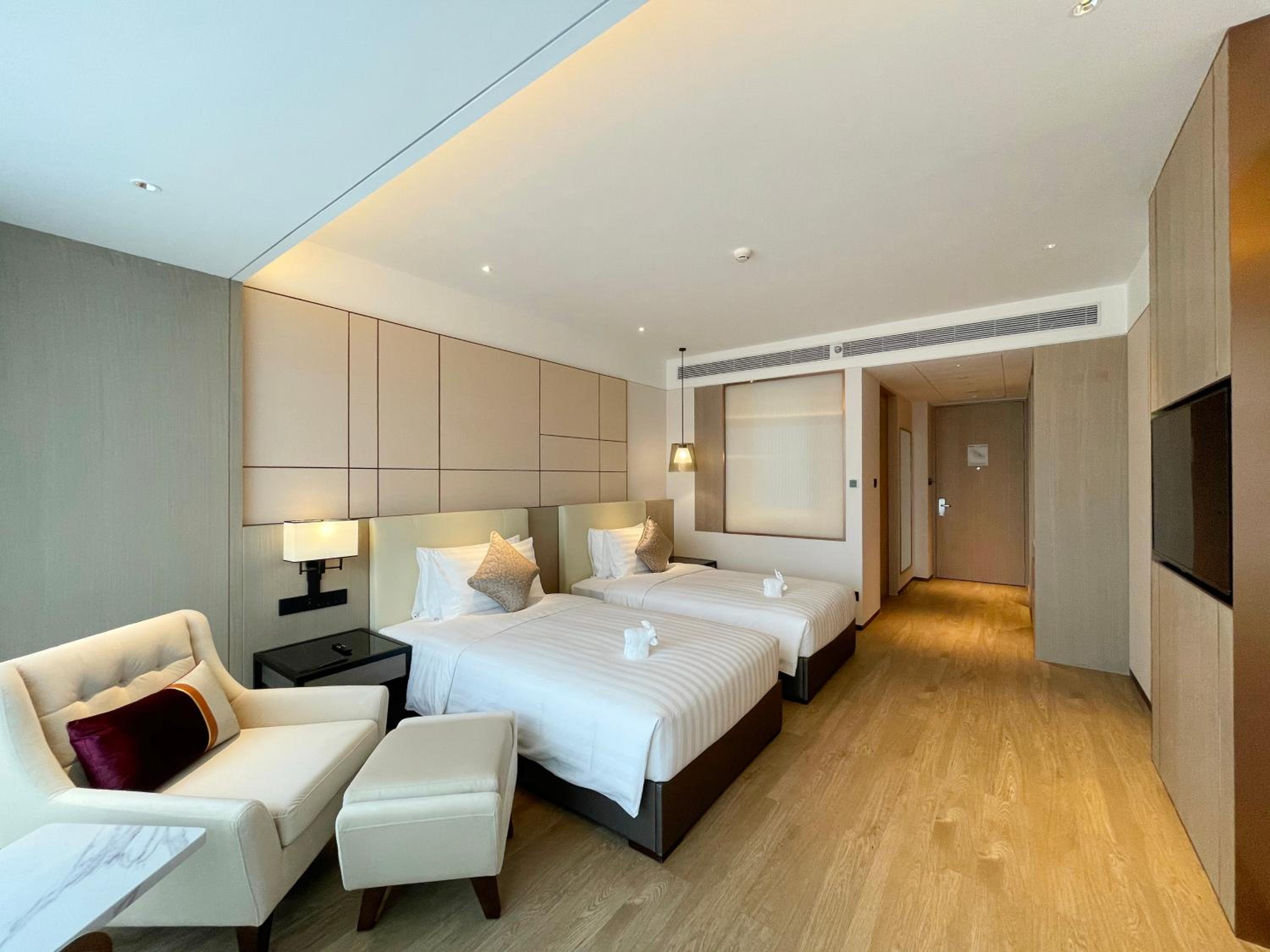 Business Twin Room with City View