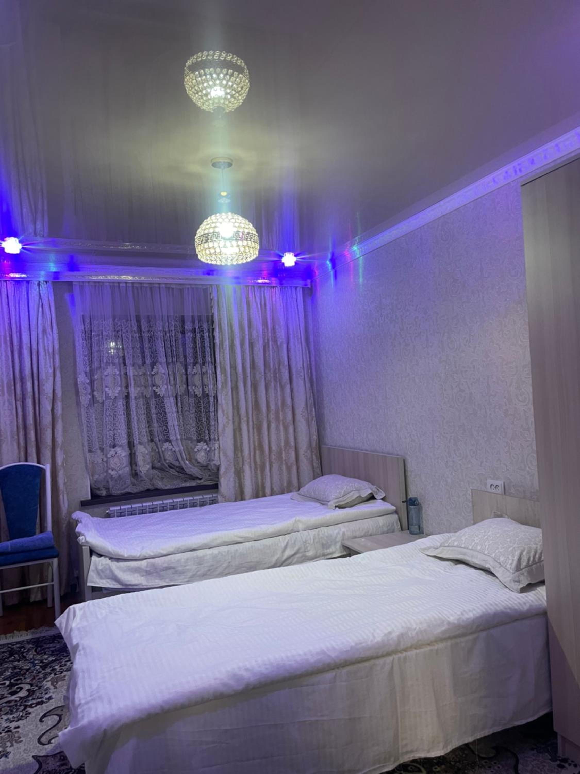 Budget Twin Room photo 2