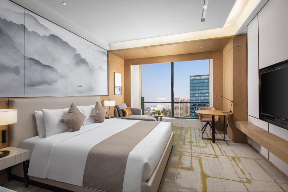 Executive Double Room with City View