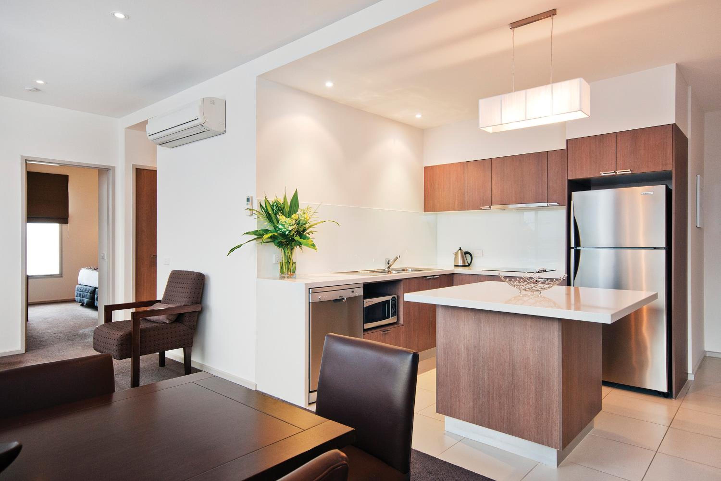 Two-Bedroom Apartment - Photo 2
