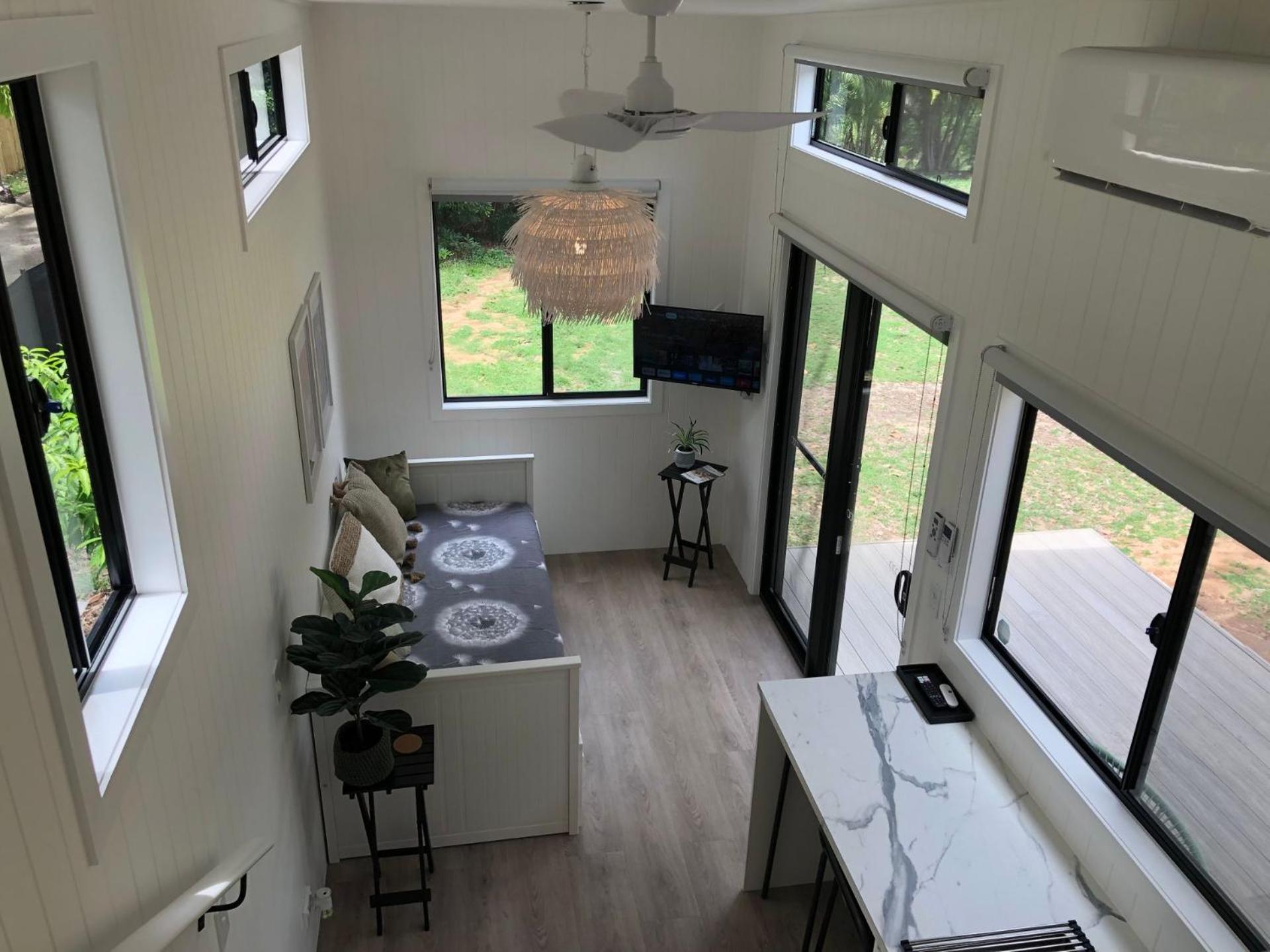One-Bedroom House photo 1