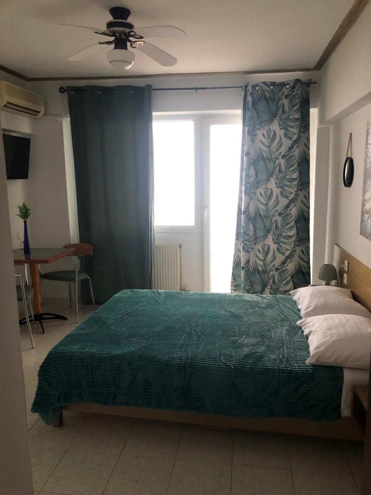 Double Room with Sea View - Photo 13