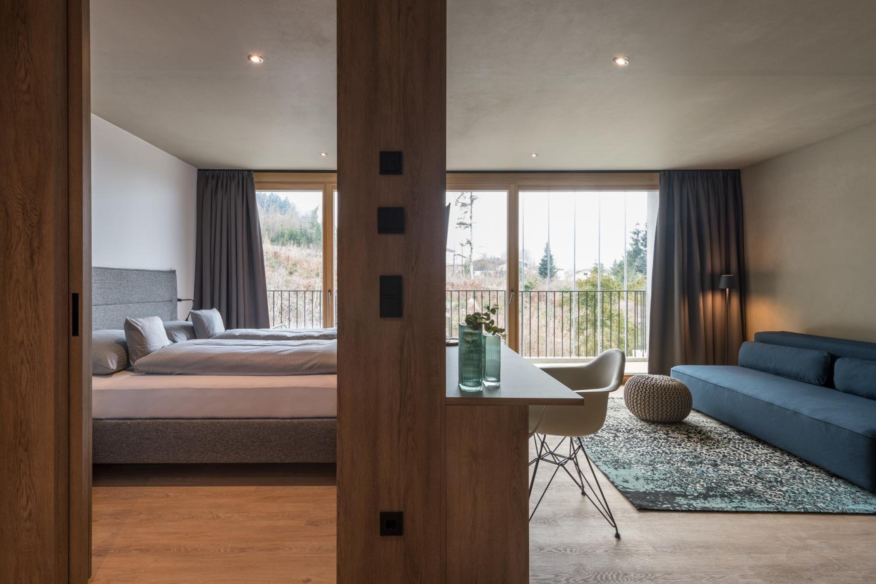 One-Bedroom Apartment with Balcony photo 1