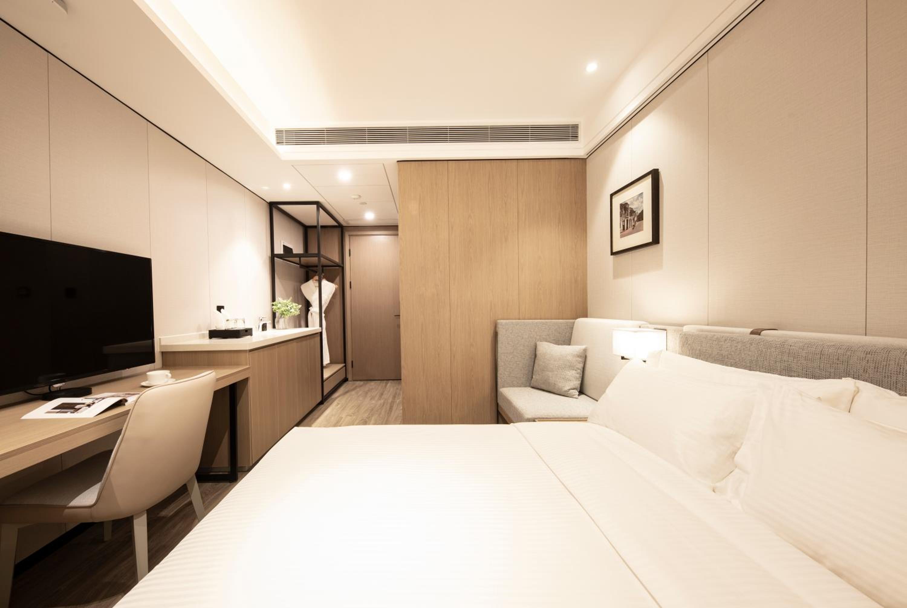 Standard King Room （No Window）