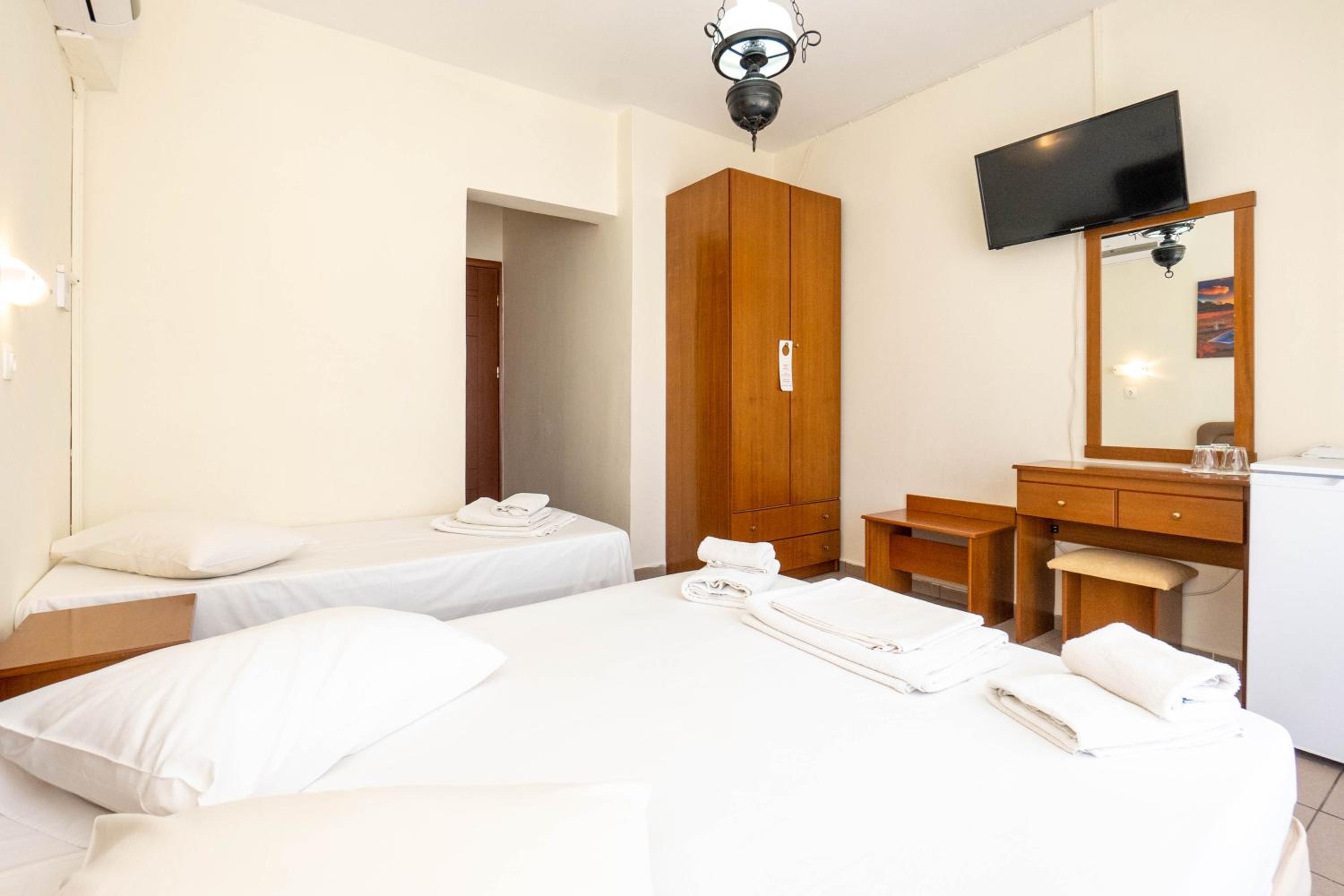 Triple Room - Photo 3