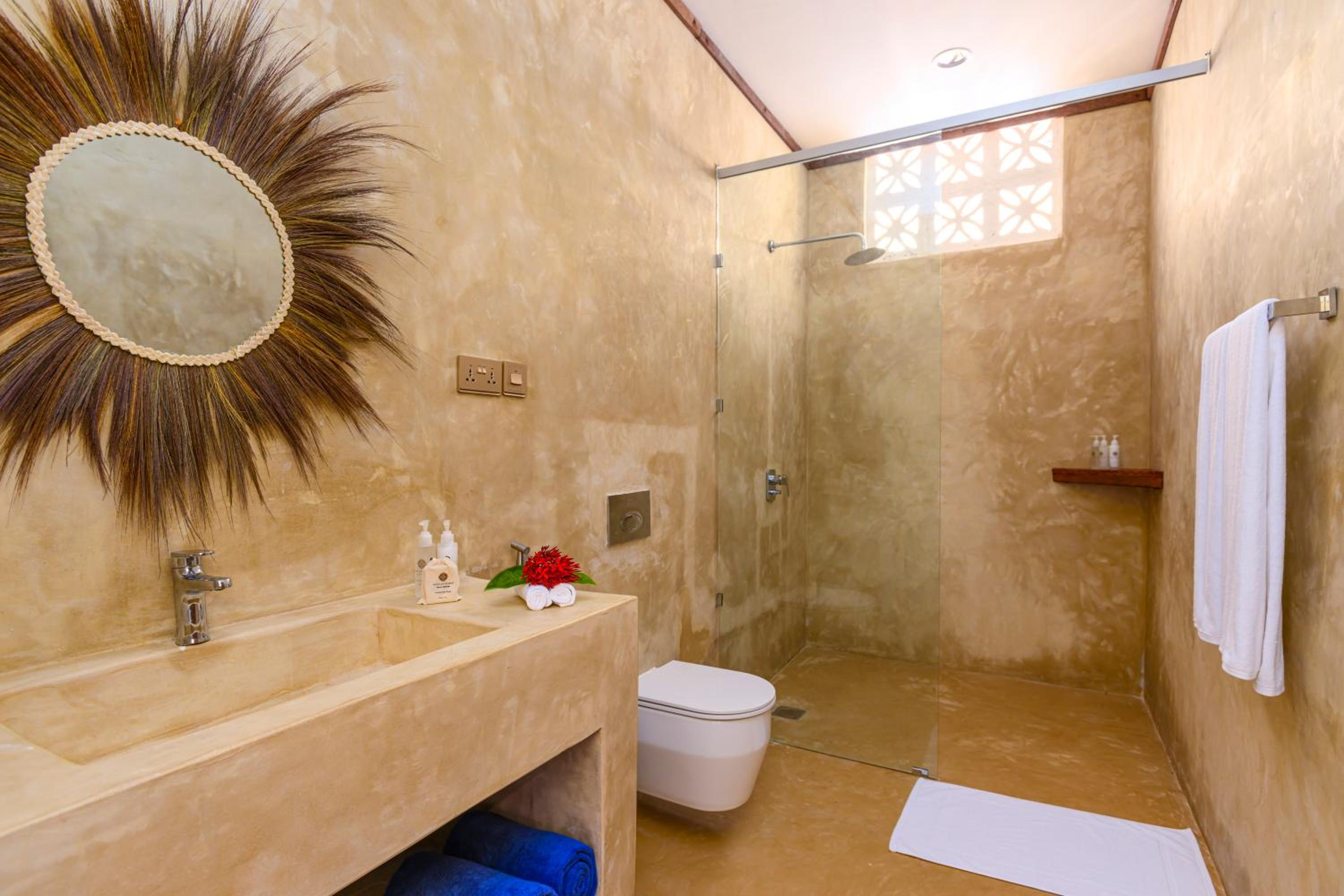 Villa with Private Pool - Photo 4