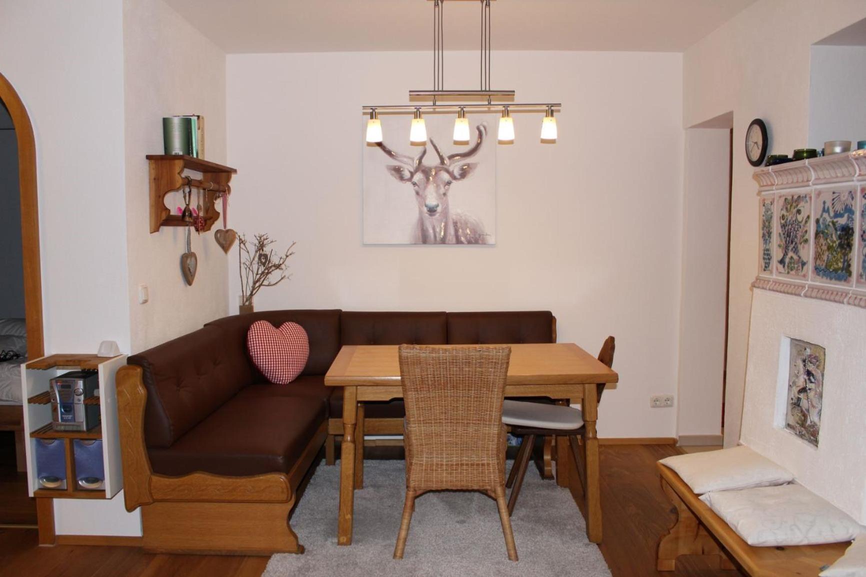Apartment with Balcony photo 2