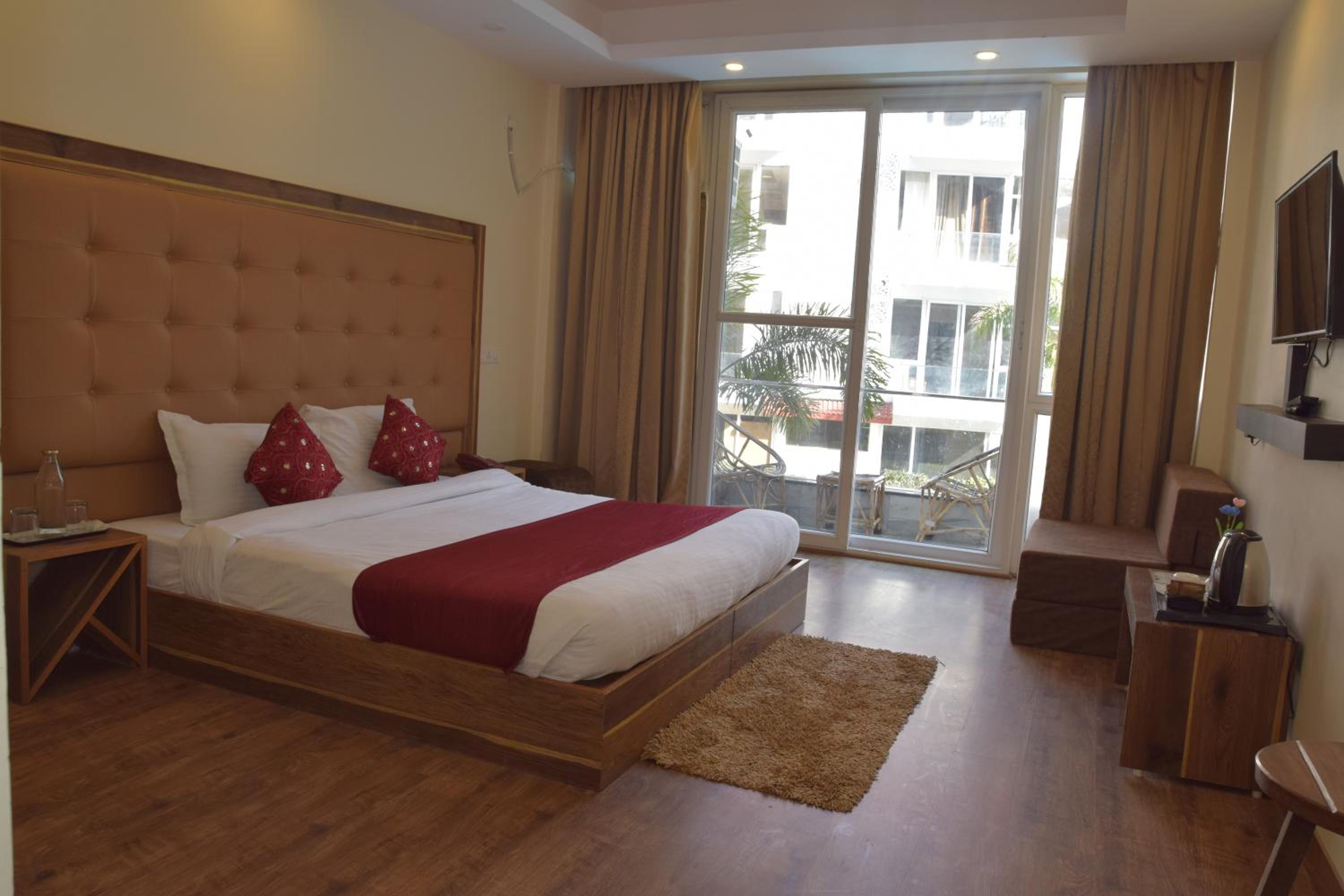 Superior Double Room - Photo 3