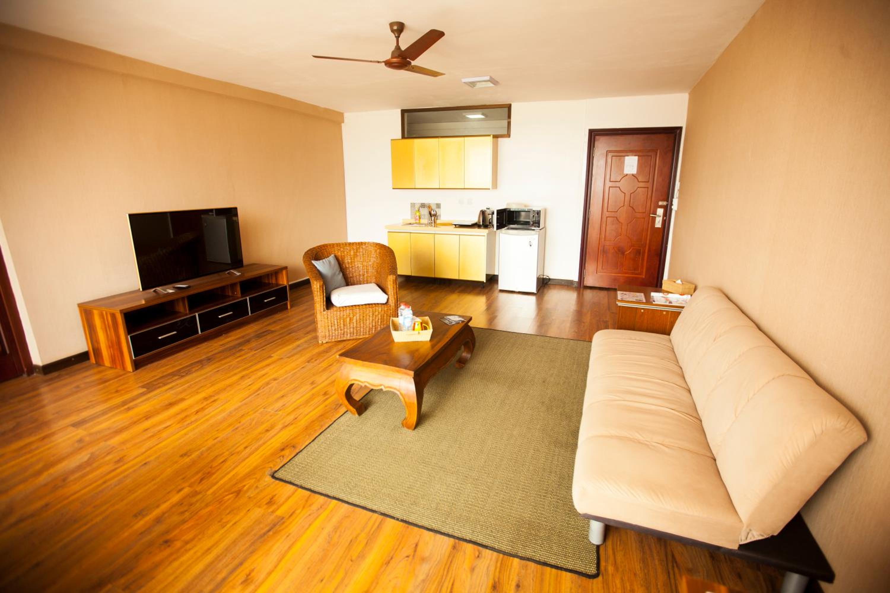 Apartment photo 1