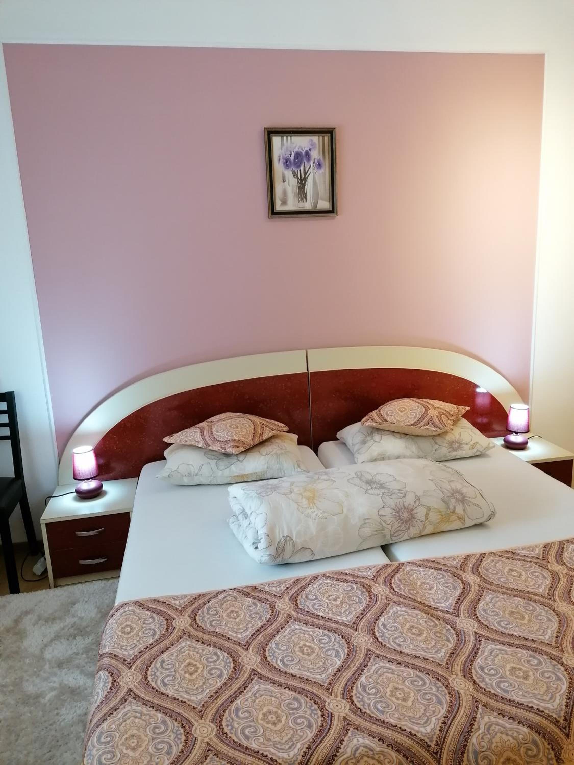 Twin Room with Bathroom photo 2